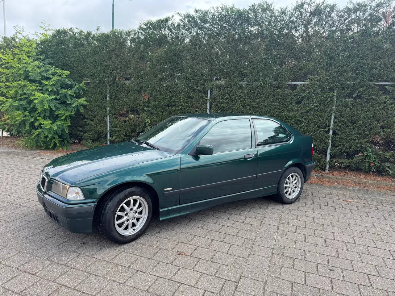 BMW 316i compact E36 Origineel NL auto, foto 3