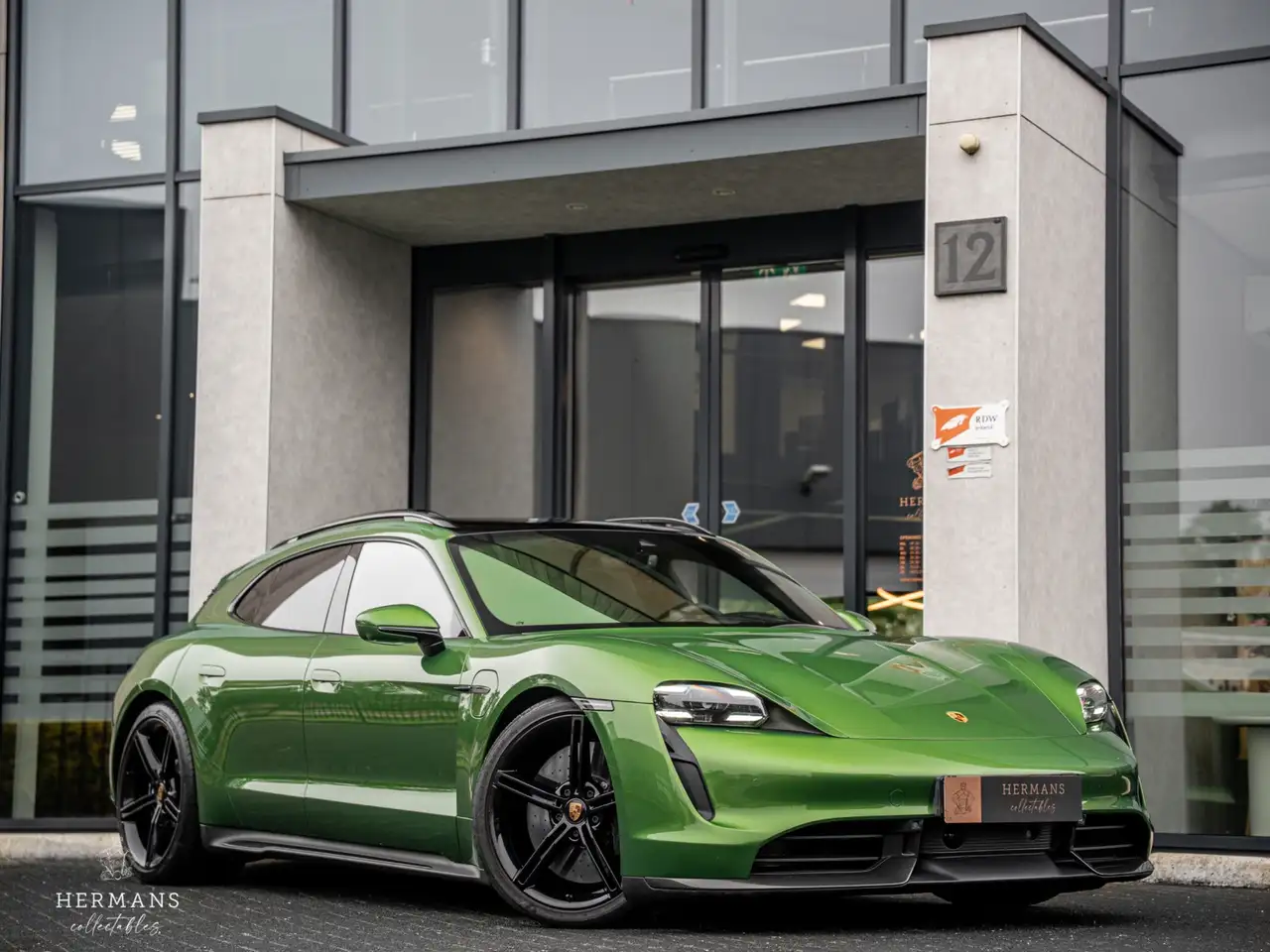 Porsche Taycan
