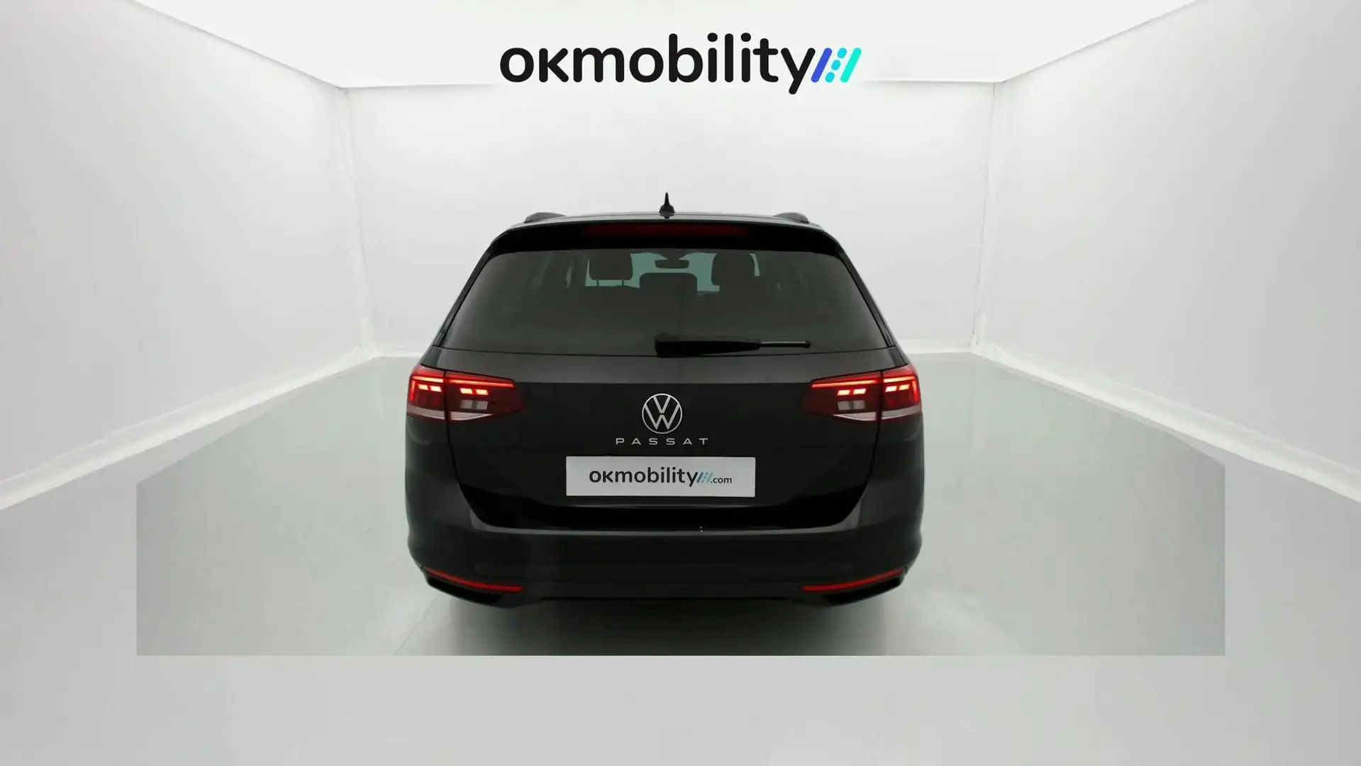 Volkswagen Passat 2.0TDI EVO Executive DSG7 110kW Negro - 1