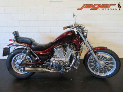 Suzuki VS 700 INTRUDER ZEER FRAAI!!