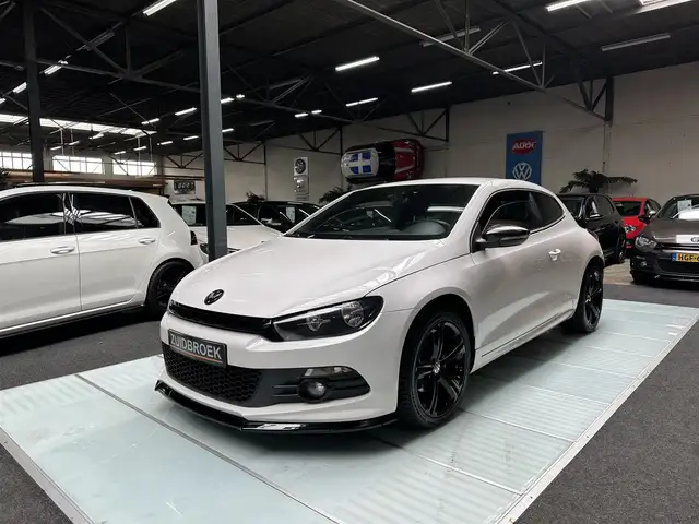 Volkswagen Scirocco 1.4 TSI 122PK R-line Keyless