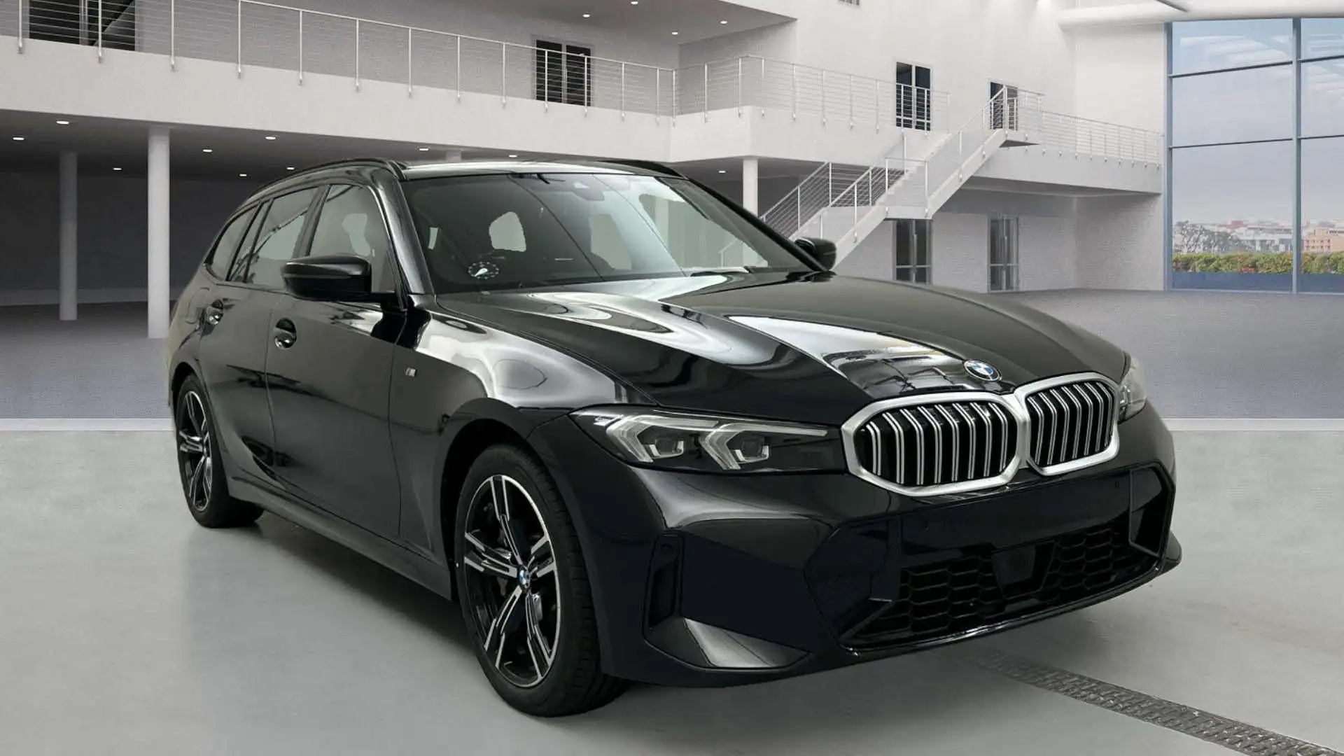 BMW 330 330 i xDrive Touring M Sport LiveCockpit ParkAss Schwarz - 1