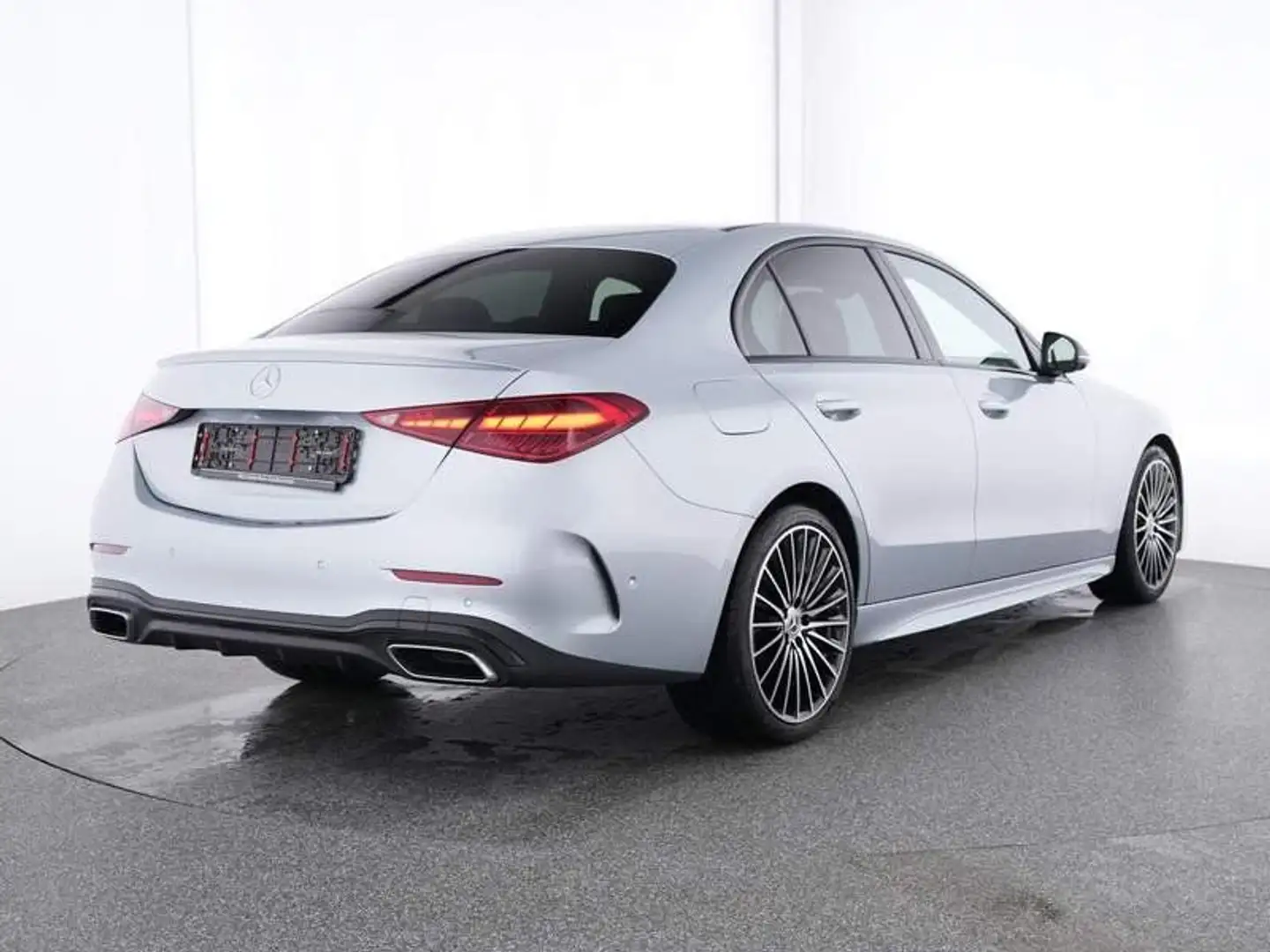 Mercedes-Benz C 300 AMG Distron Dig.Light KeyGo 360° 19" Night Silber - 2