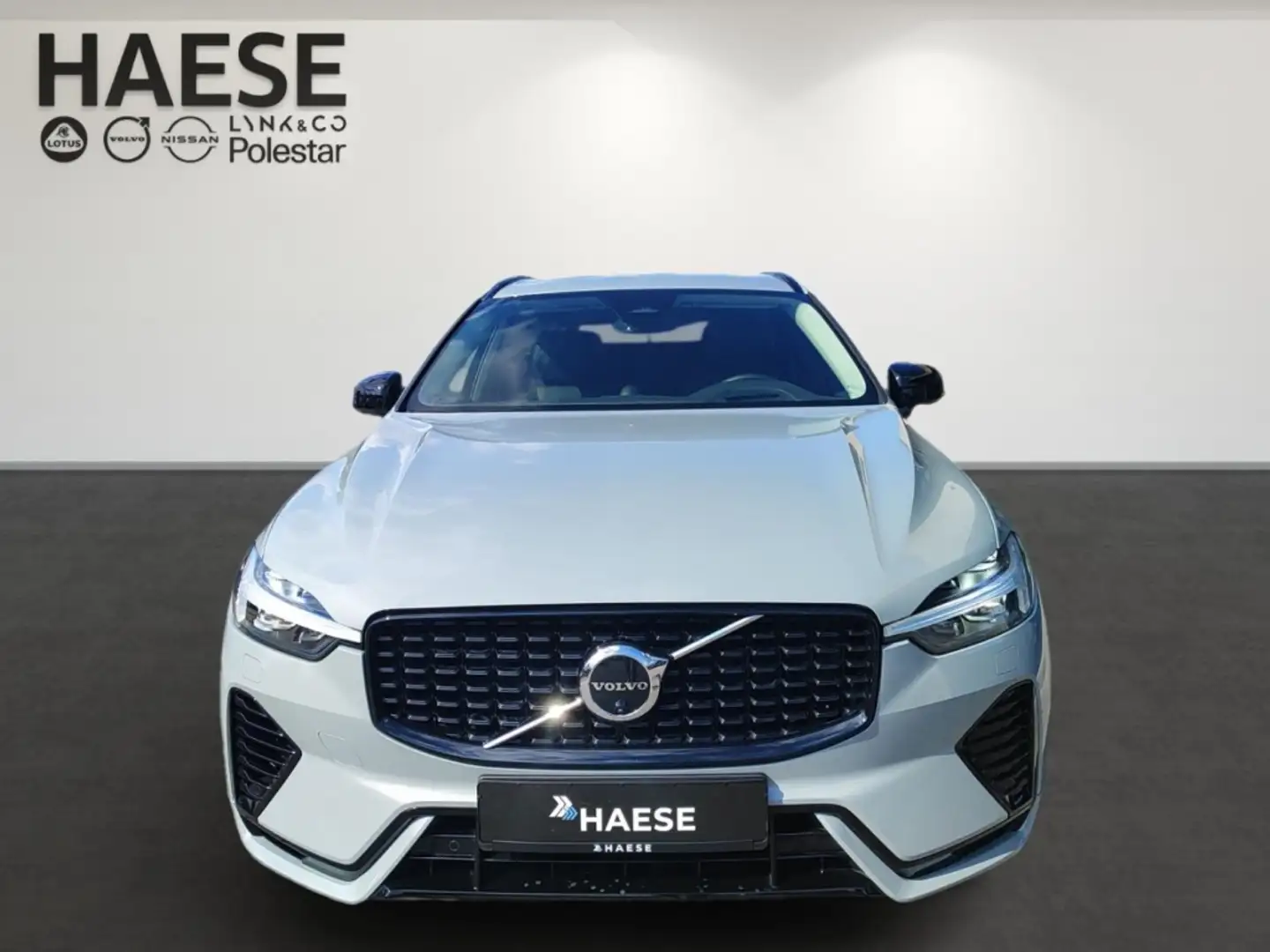 Volvo XC60 T6 Ultra Dark Recharge Plug-In Hybrid AWD EU6e Luf Gris - 2