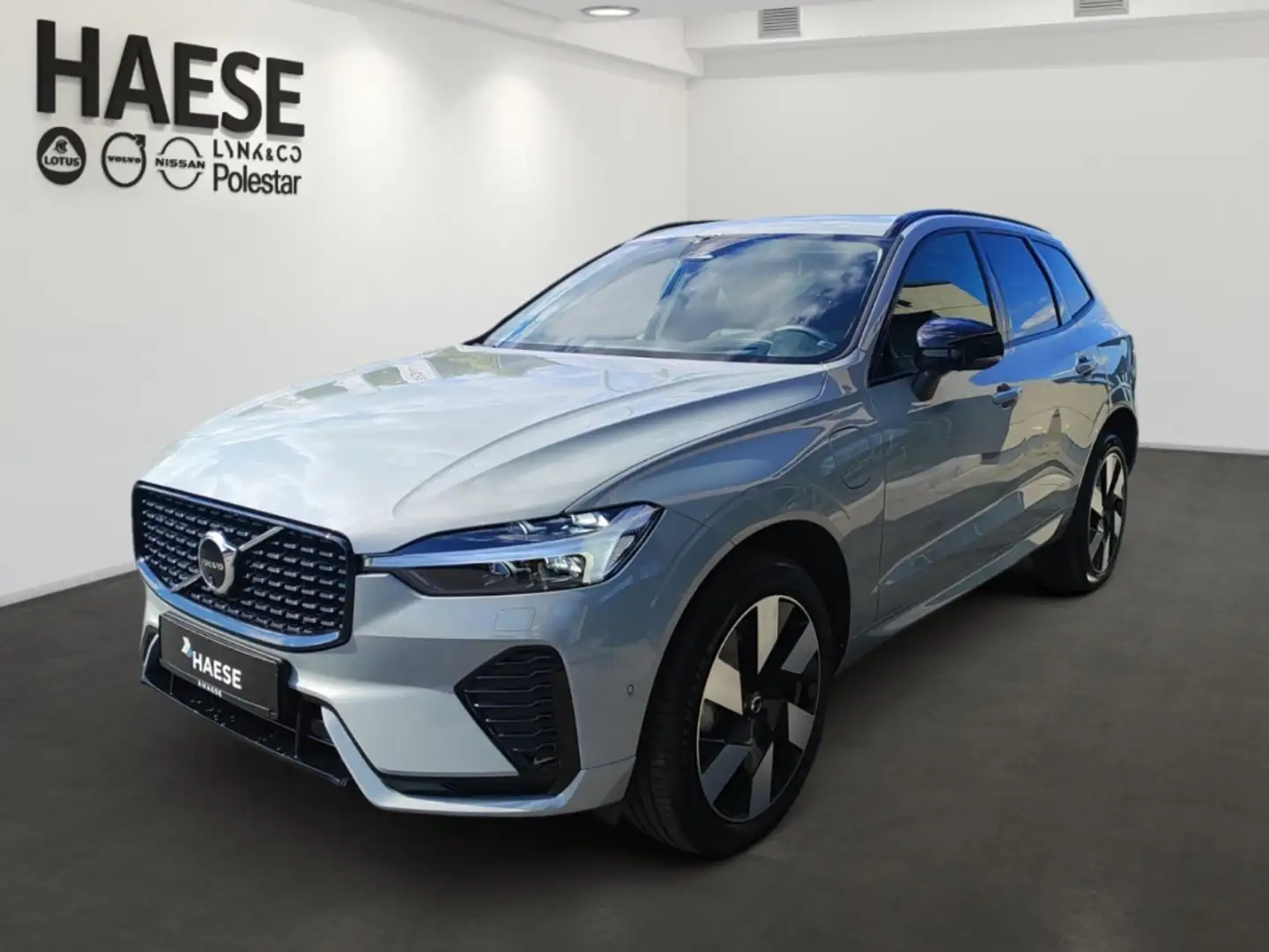 Volvo XC60 T6 Ultra Dark Recharge Plug-In Hybrid AWD EU6e Luf Gris - 1