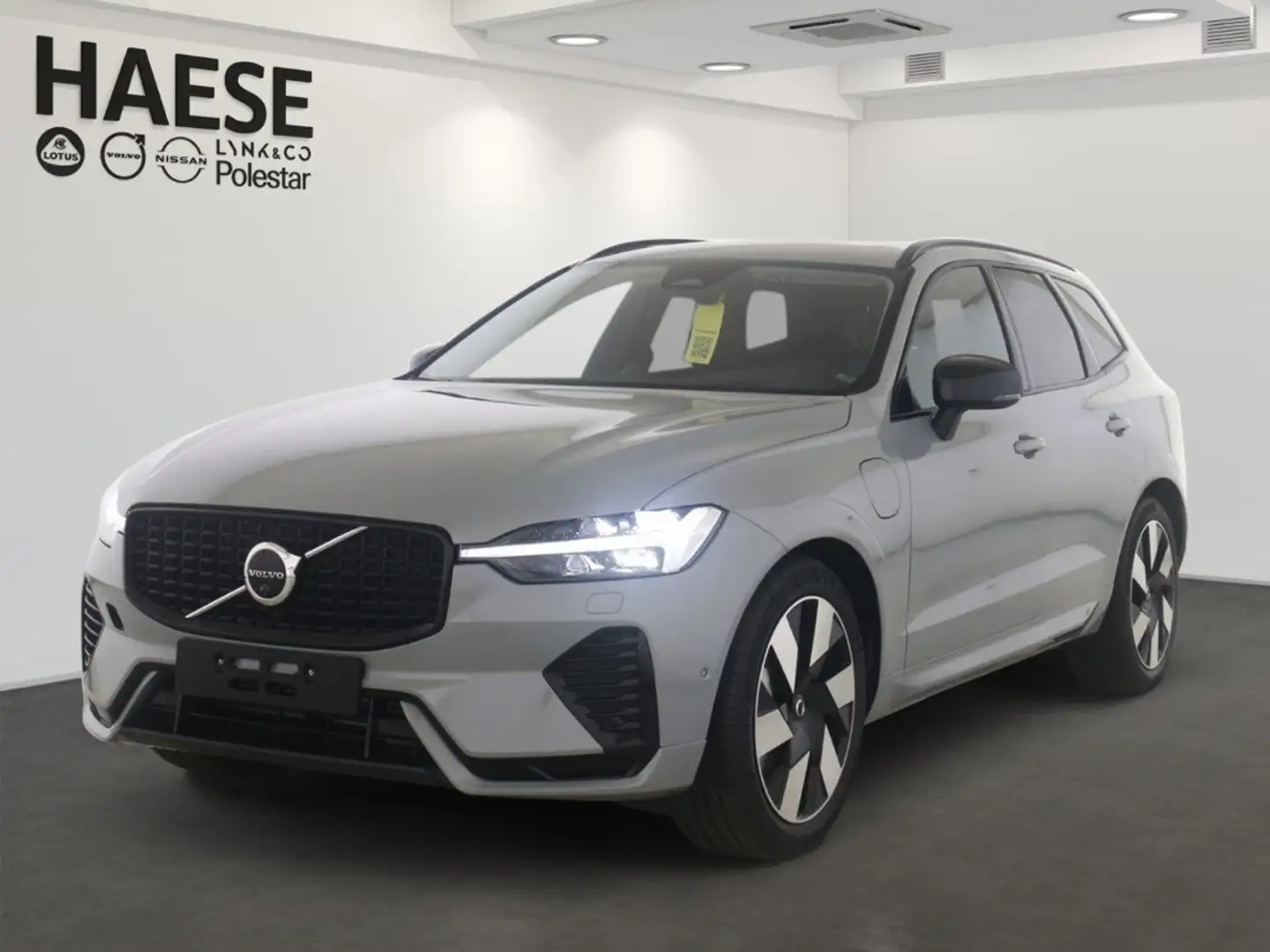 Volvo XC60 T6 Ultra Dark Recharge Plug-In Hybrid AWD EU6e Luf Grau - 1