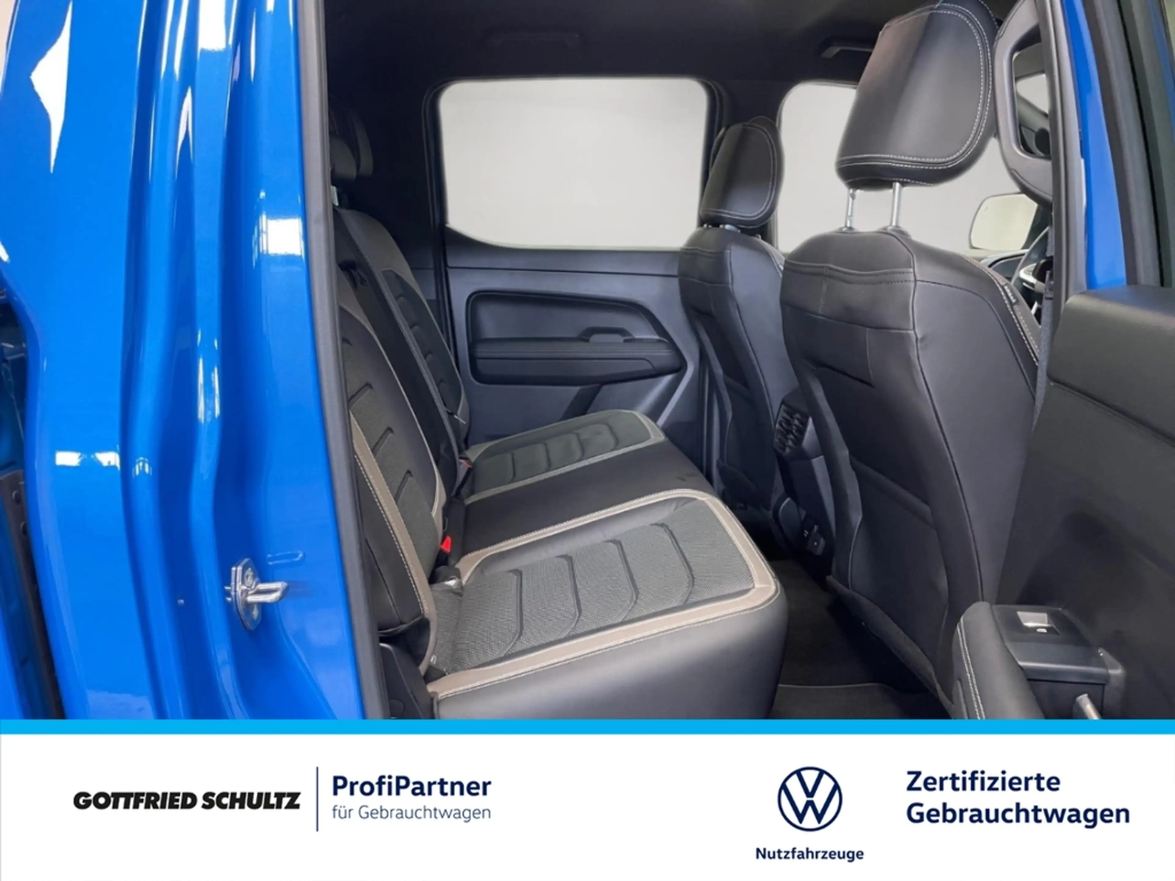 Volkswagen Amarok Aventura 3.0 TDI 4Motion DSG AHK Navi — photo 10