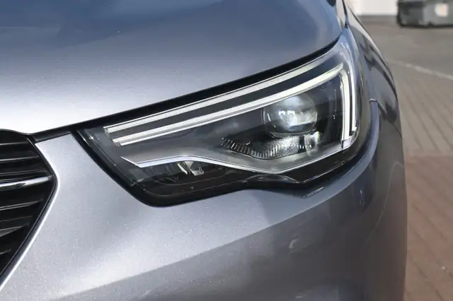 Opel Grandland view 10