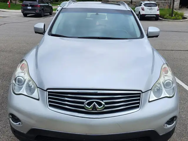 Infiniti EX35 2011