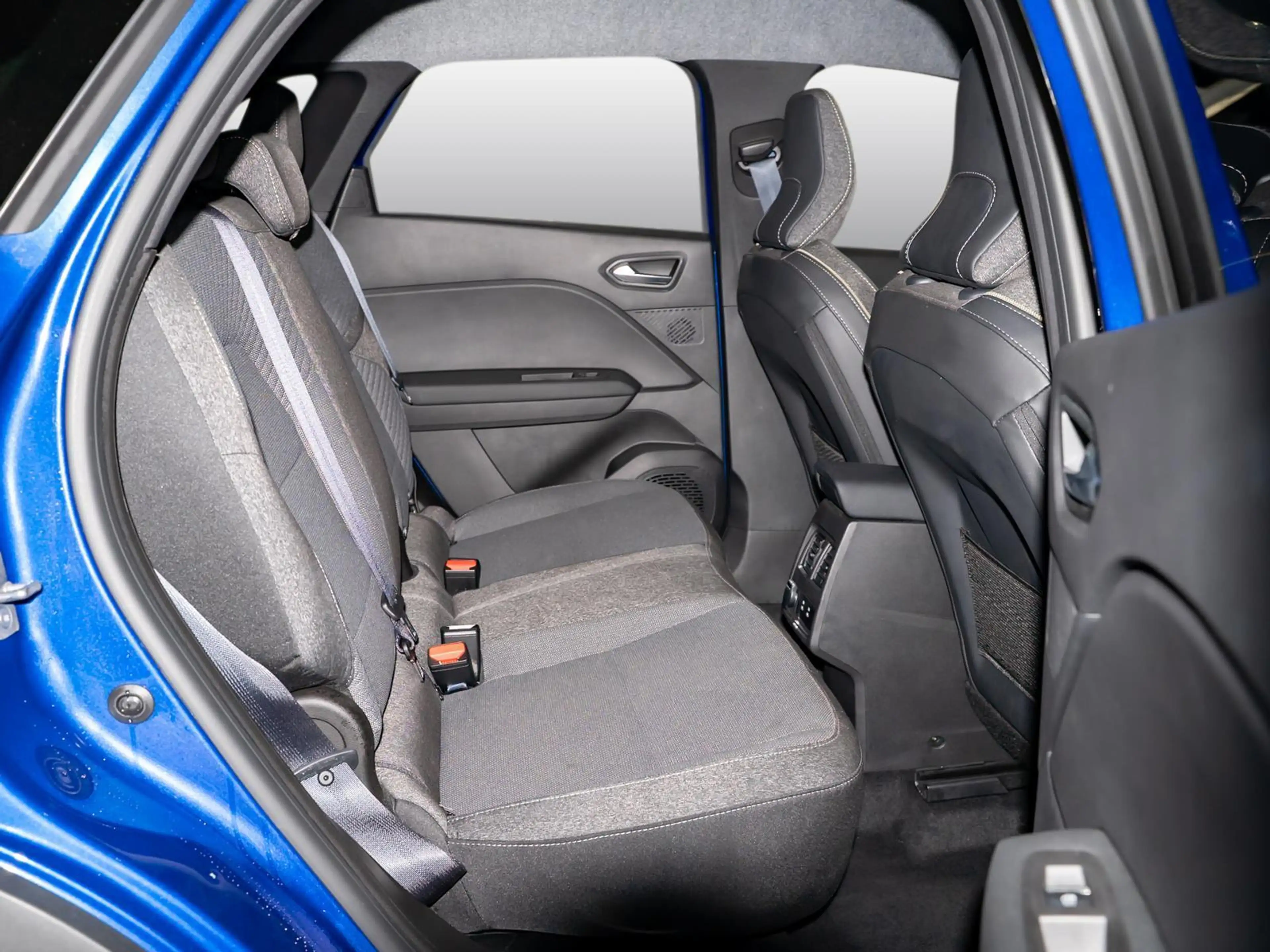 Renault Symbioz Techno Full Hybrid E-Tech 160 NAVI SHZ PDC — photo 5