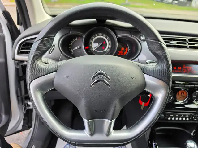 Citroen C3 view 11