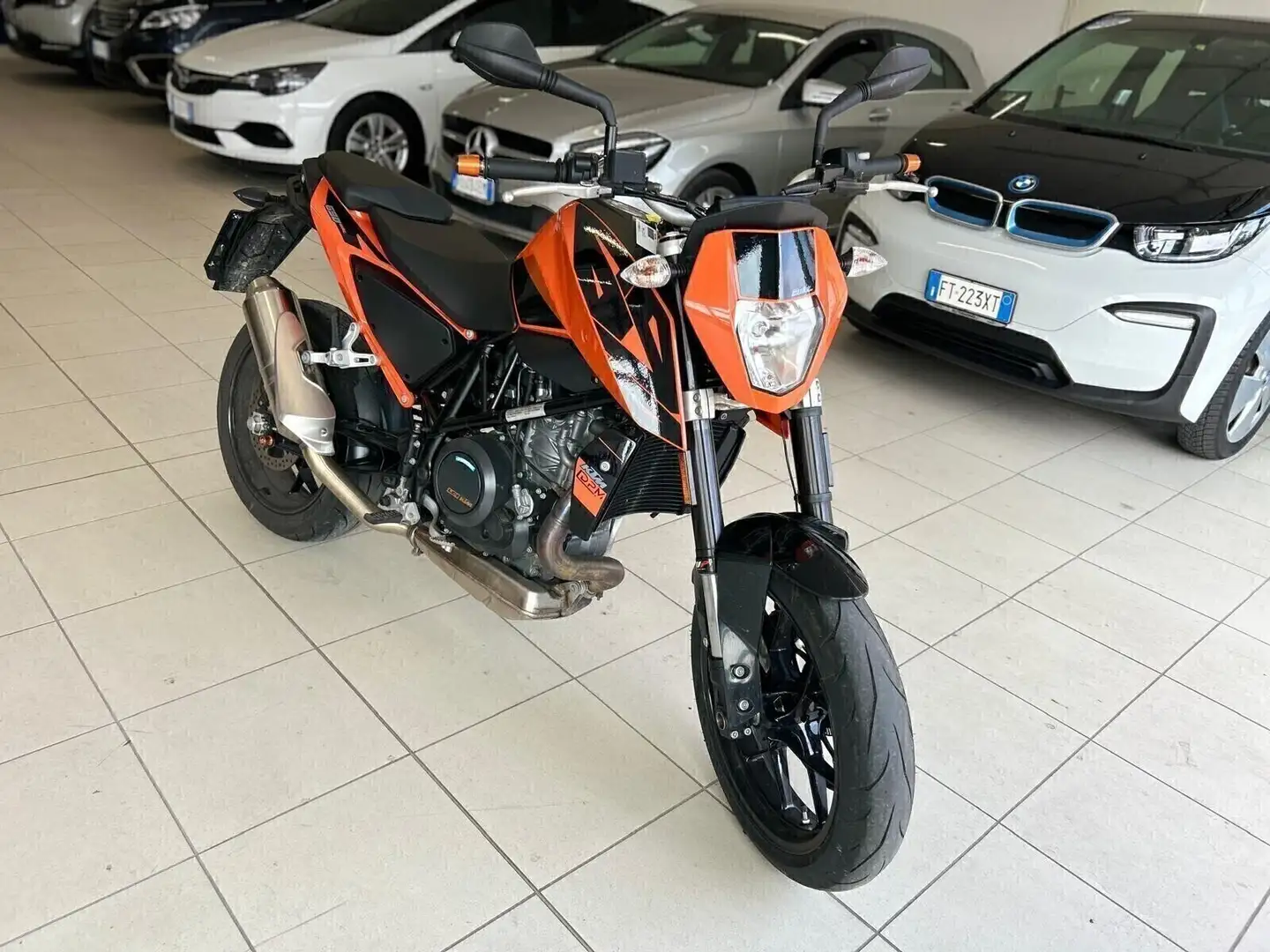 KTM 690 Duke 73 cv ABS Pomarańczowy - 1