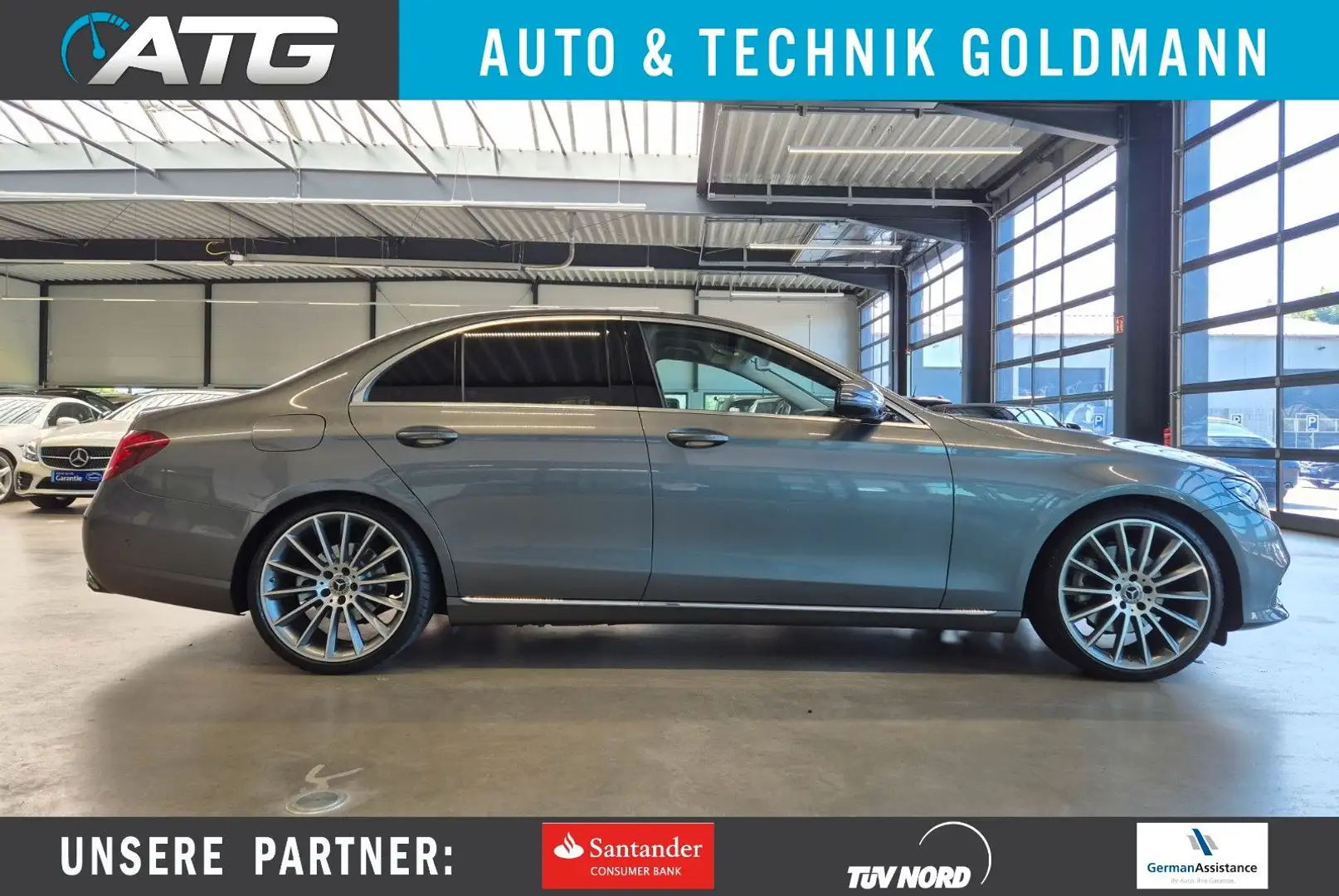 Mercedes-Benz E 200 AVANTGARDE AMG 20Z`ALU LED WIDESCREEN AHK Gris - 1
