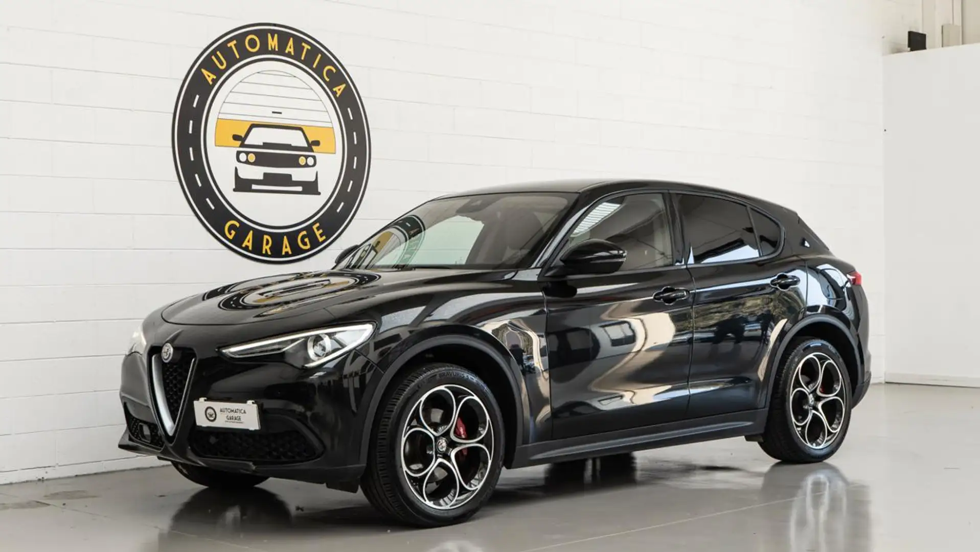 Alfa Romeo Stelvio 2.2 210 CV AT8 Q4 Executive Nero - 1