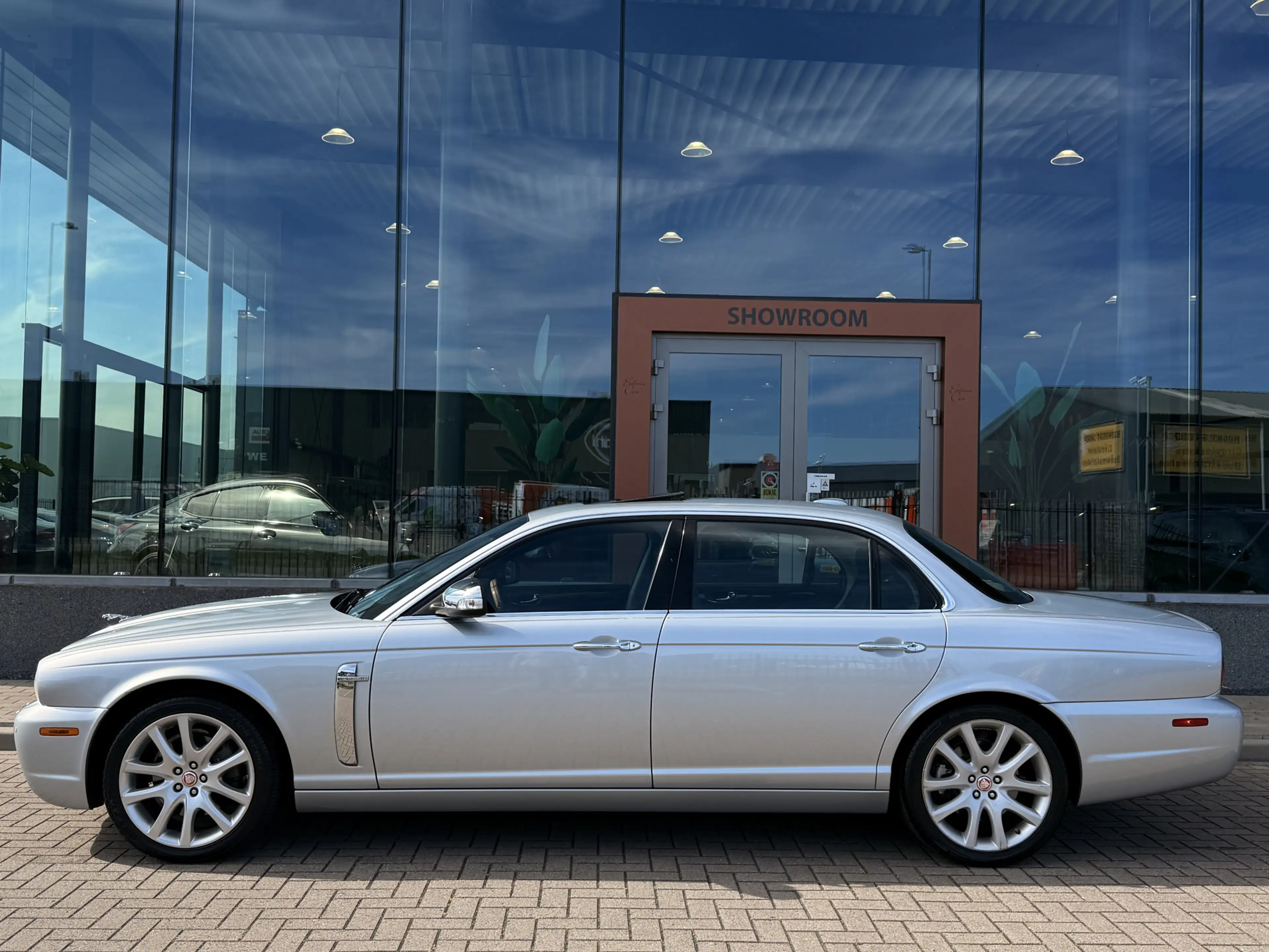Jaguar XJ 4.2 V8 LWB | Leder | Alpine Speakers | Navigatie | — photo 5