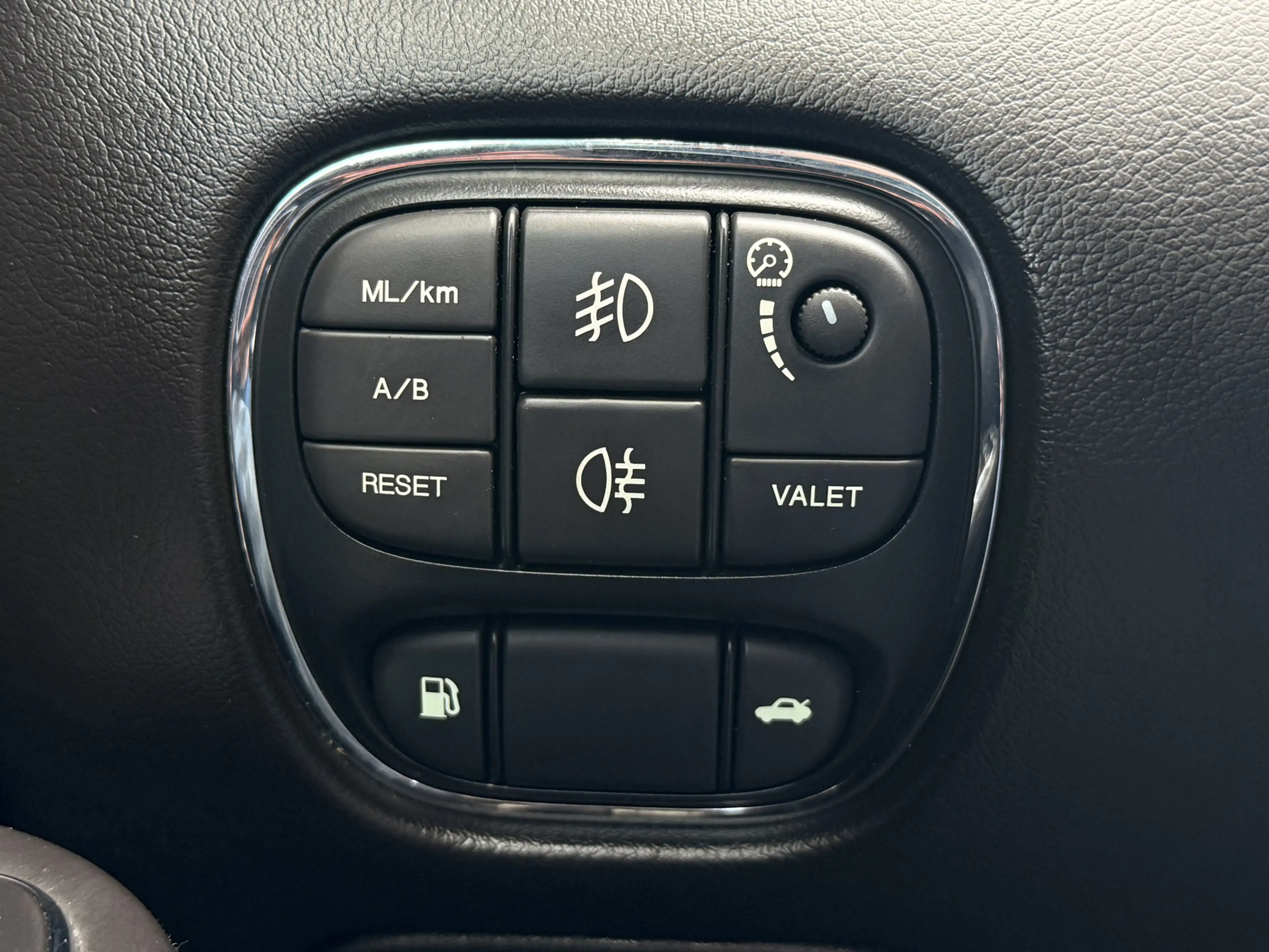 Jaguar XJ 4.2 V8 LWB | Leder | Alpine Speakers | Navigatie | — photo 35