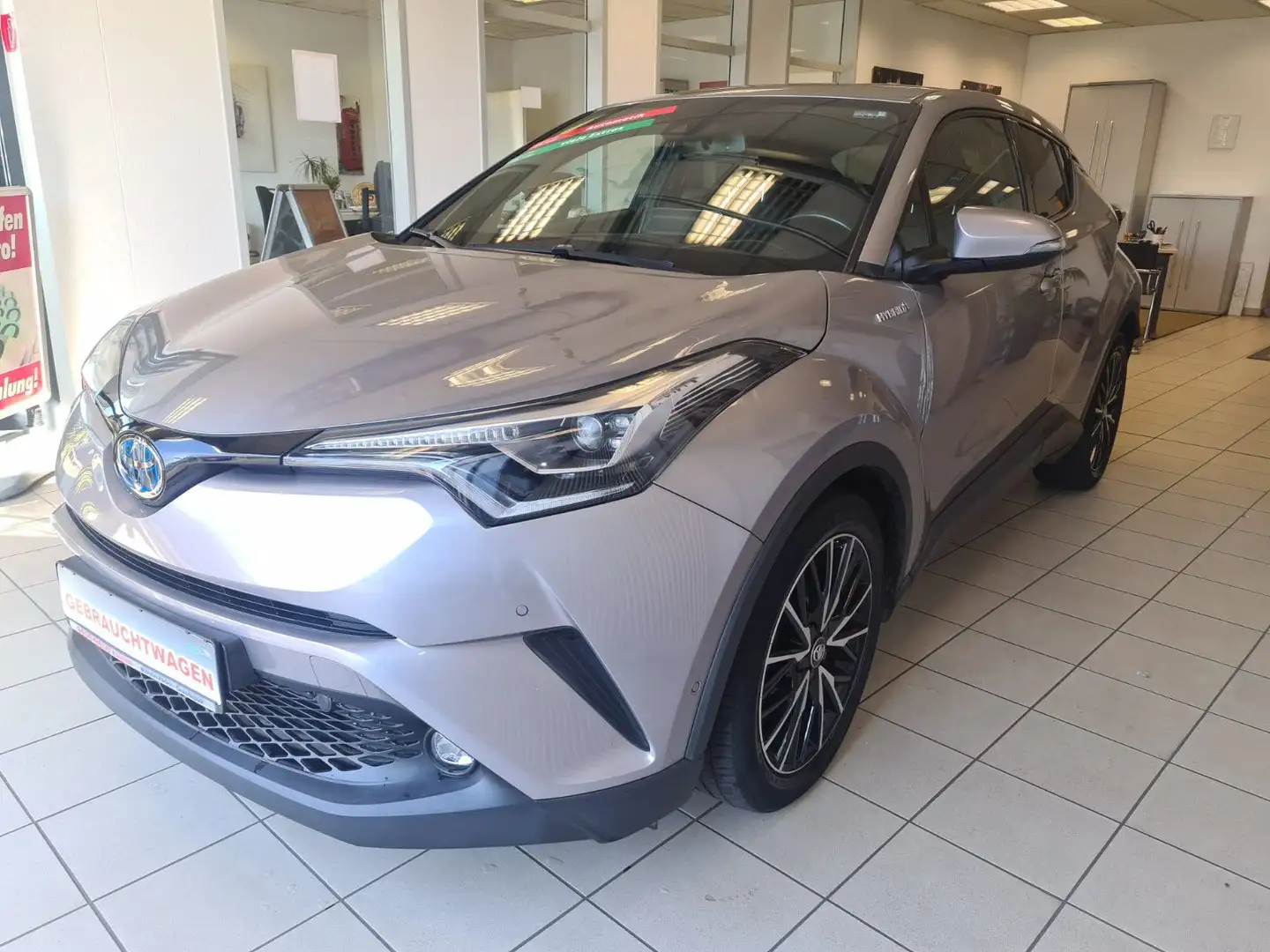 Toyota C-HR Hybrid Team D / KAMERA / NAVI / DAB Grijs - 1
