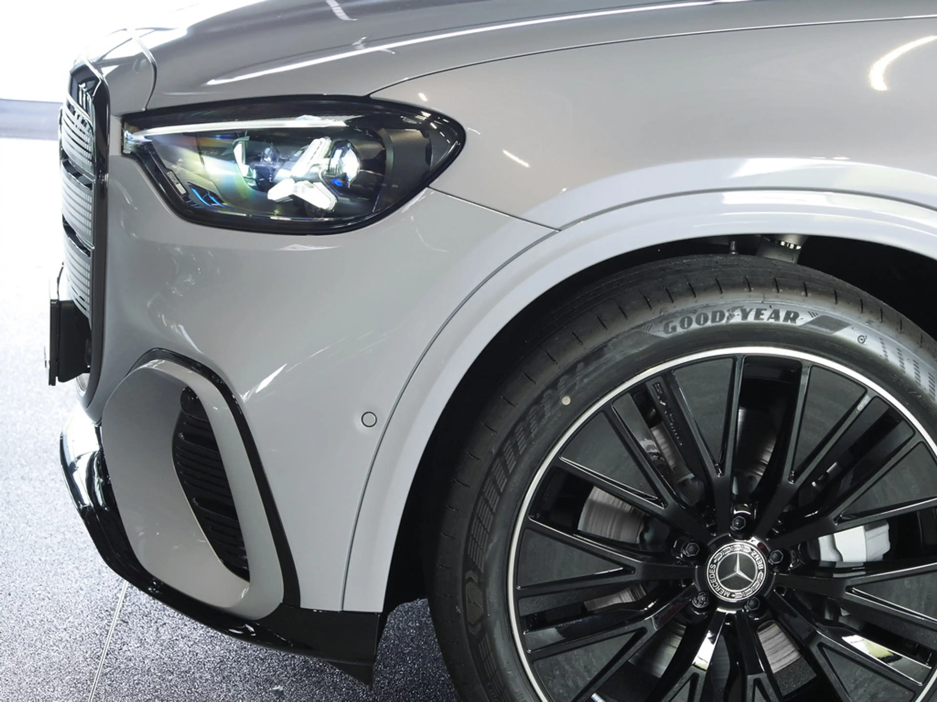 Mercedes-Benz GLC 400 4M EQ AMG NIGHT 4D-SOUND AHK SKY-CONTR. — photo 4