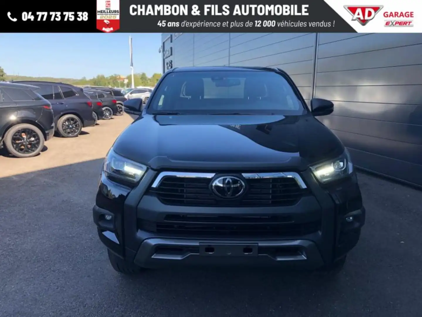 Toyota Hilux X-TRA CABINE CAB 4WD 2.8L 204 D-4D BVA INVINCIBLE  Noir - 2