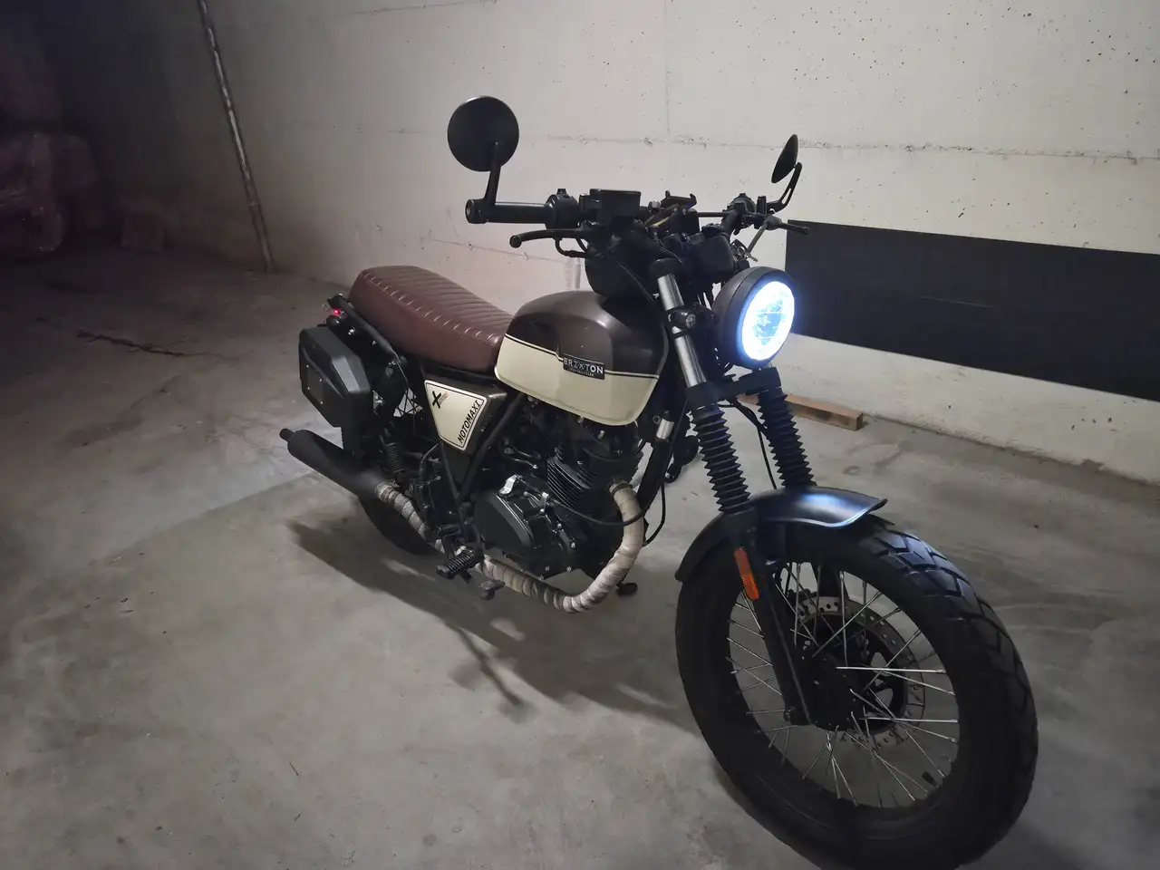 Brixton BX 125