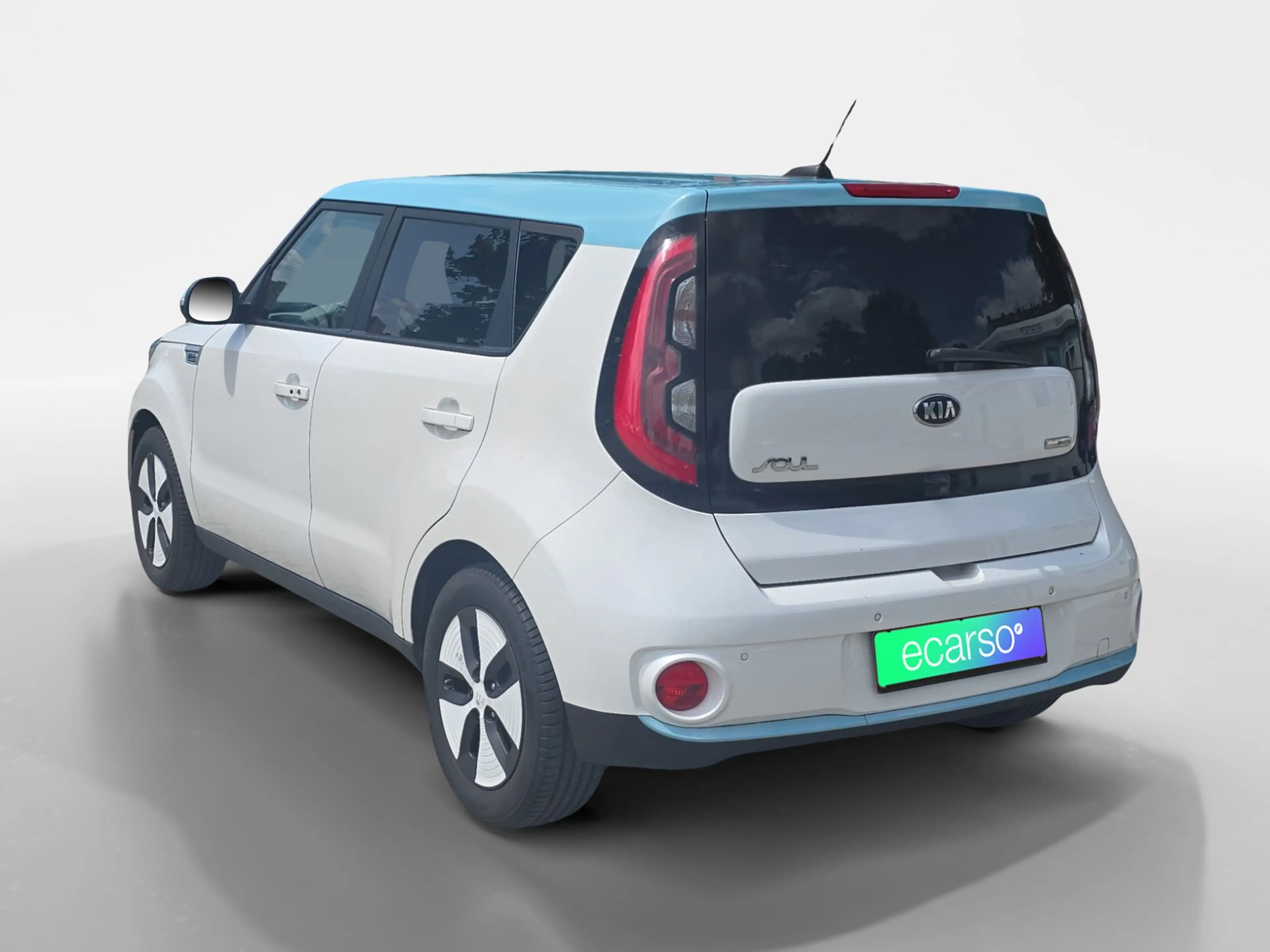 Kia Soul EV (PSEV) Plug — photo 3
