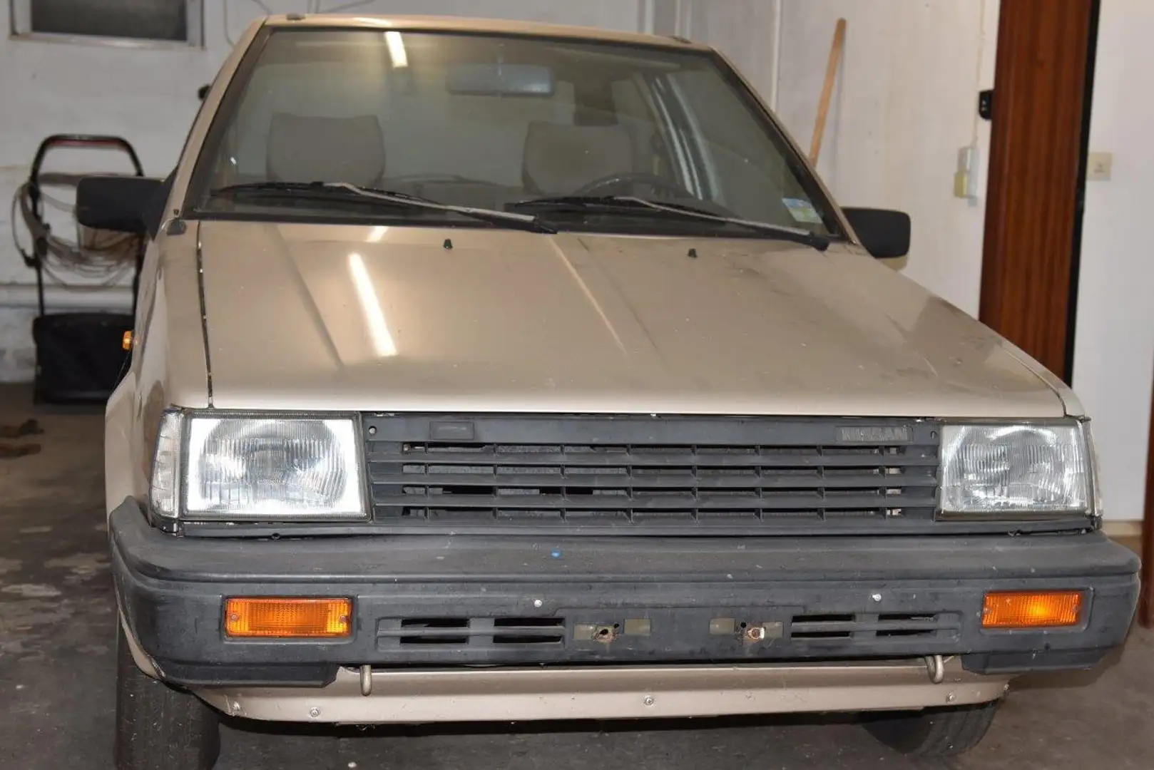 Nissan Micra GL,  Automatik Beige - 1