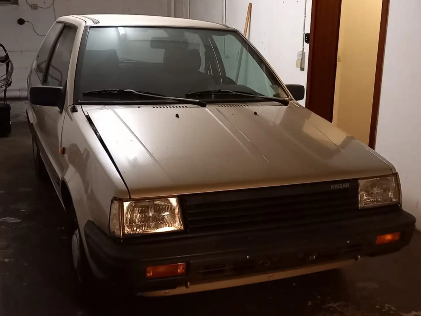 Nissan Micra GL,  Automatik Beige - 2