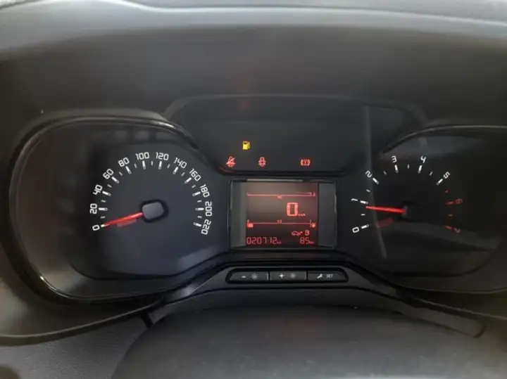Citroën Berlingo 2021, foto 9