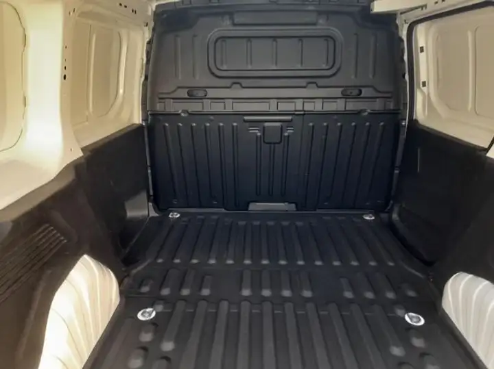 Citroën Berlingo 2021, foto 13