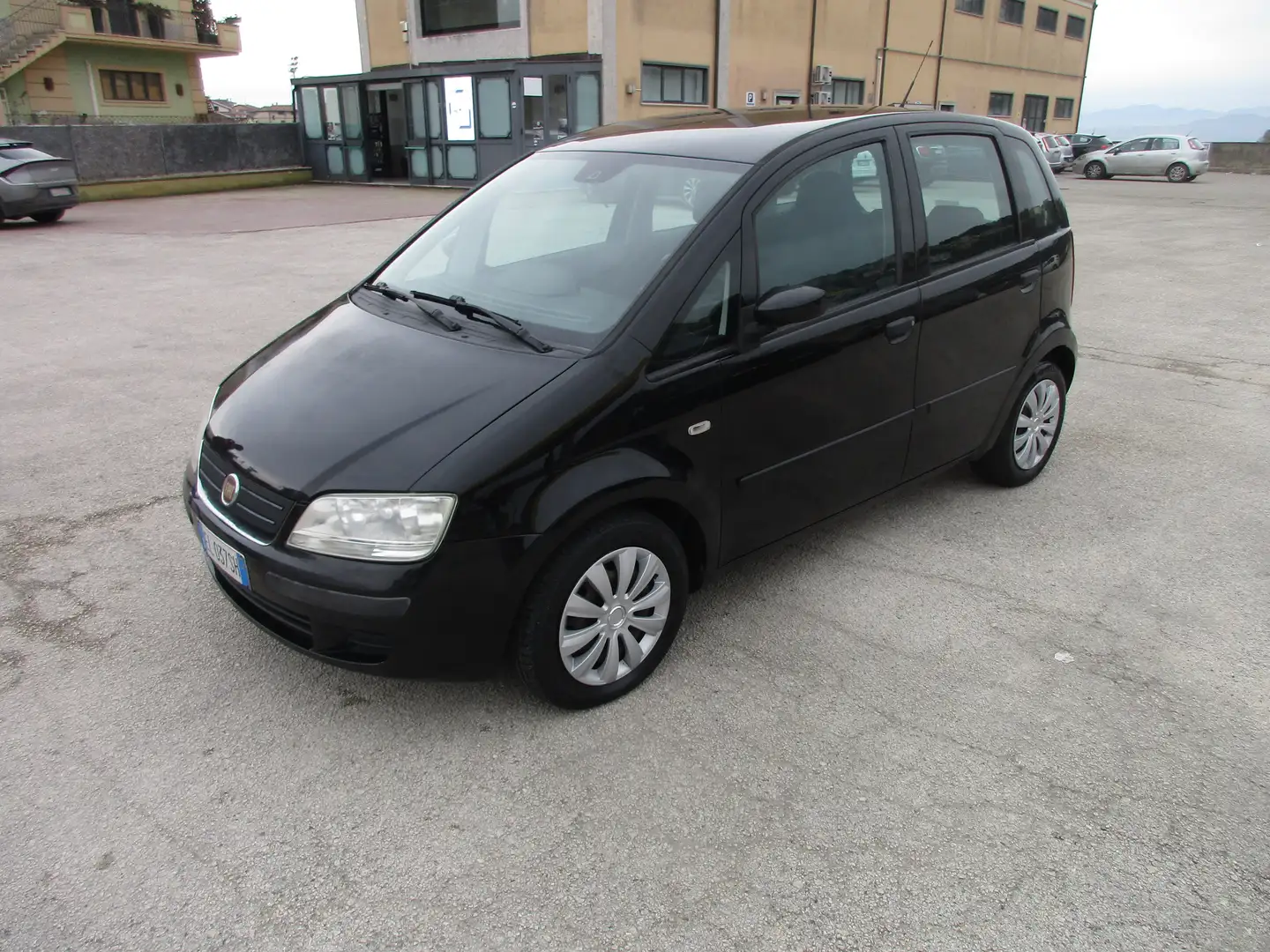 Fiat Idea 1.3 mjt 16v Dynamic s GARANTITA FULL OPTIONAL Schwarz - 1