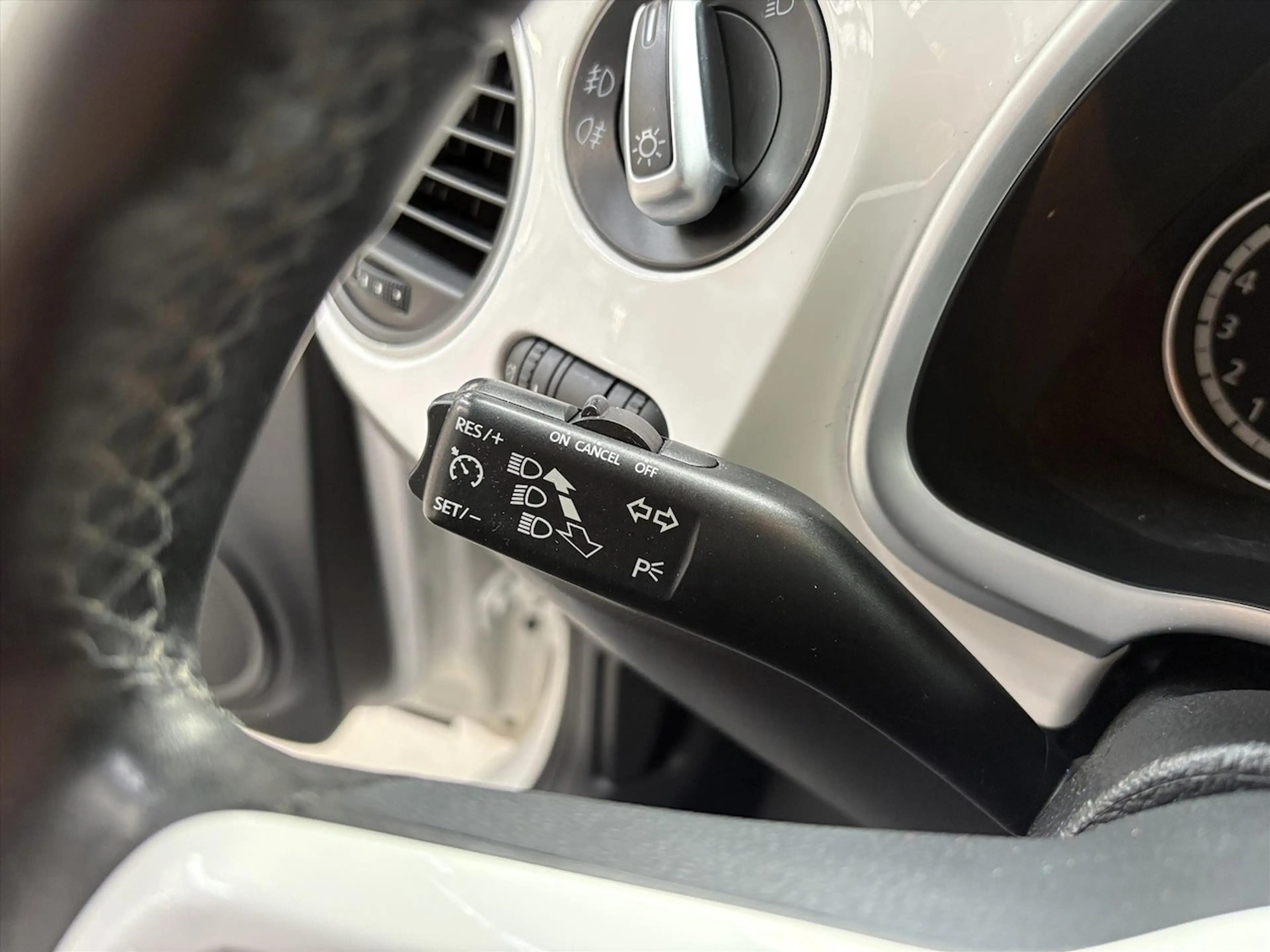 Volkswagen Beetle 1.2 TSI Design | Airco | Navigatie | Stoelverwarmi — photo 14