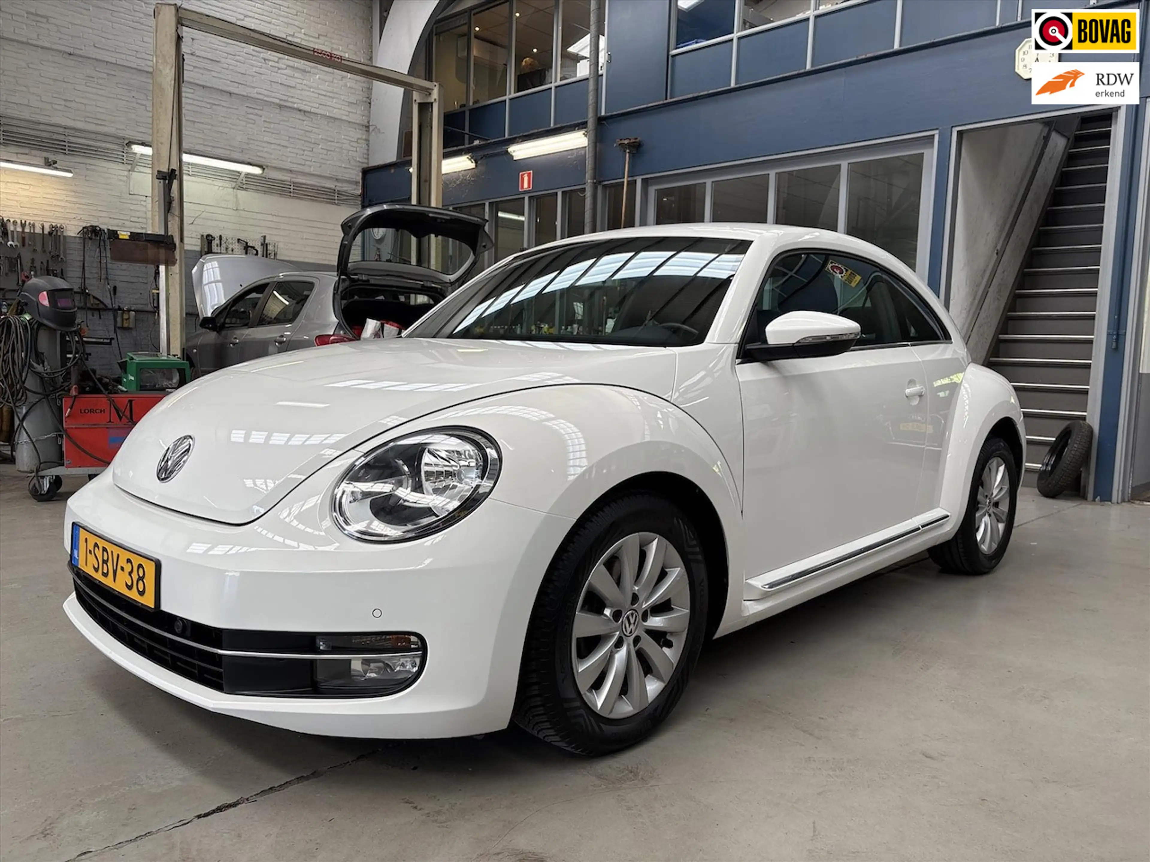 Volkswagen Beetle 1.2 TSI Design | Airco | Navigatie | Stoelverwarmi
