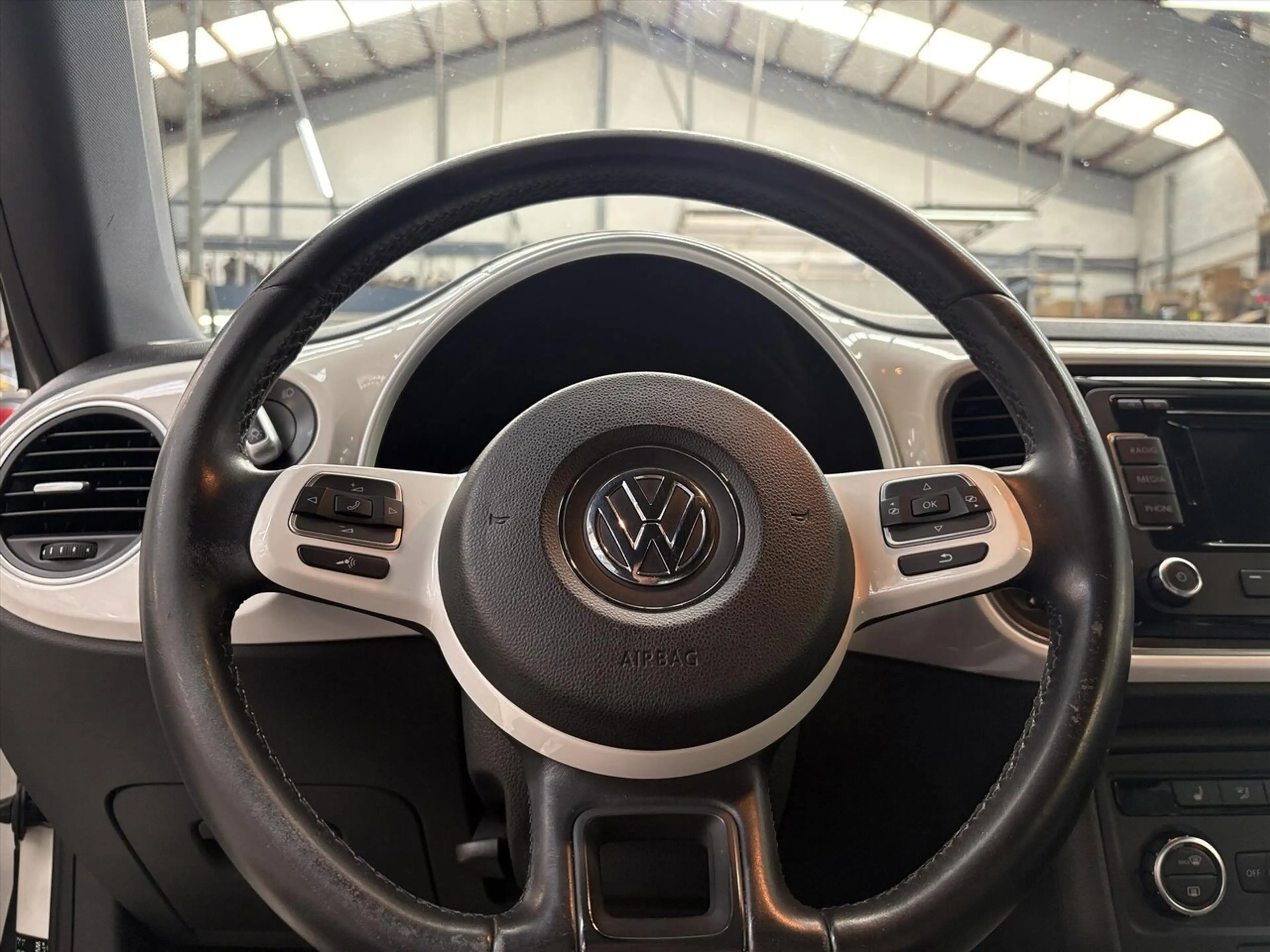Volkswagen Beetle 1.2 TSI Design | Airco | Navigatie | Stoelverwarmi — photo 15