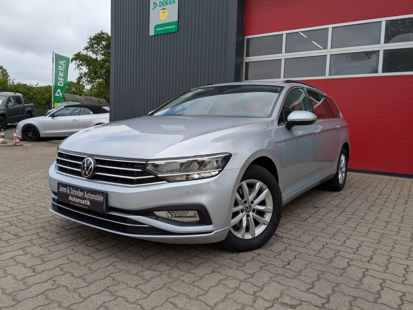 Volkswagen Passat Variant Business Argent - 1