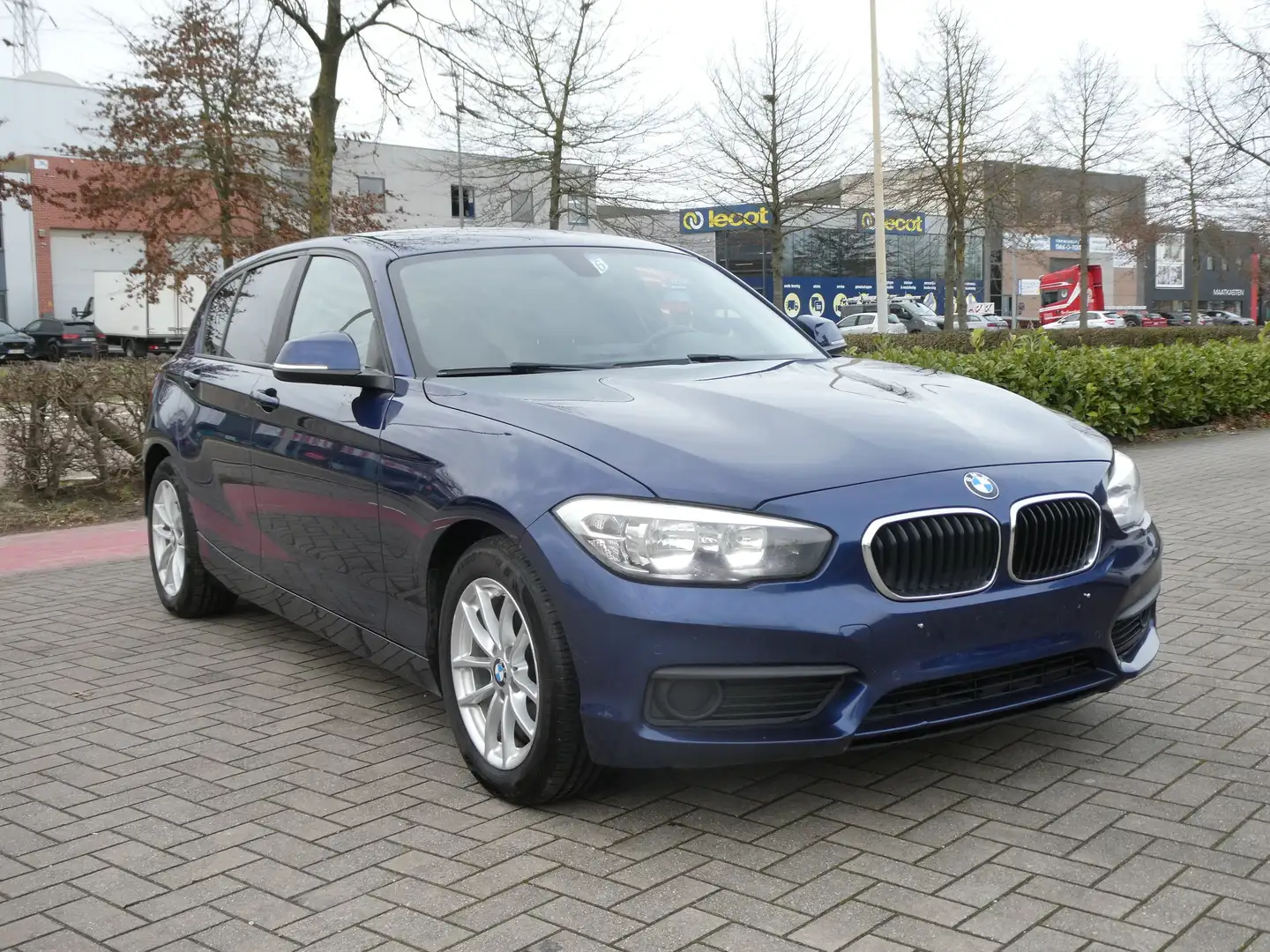 BMW 116 d EfficientDynamics, GPS,PDC, 1j garantie Blauw - 1