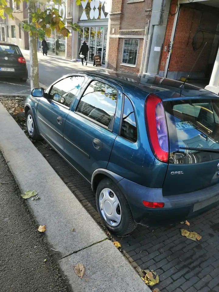 Opel Corsa 1.2i XE 16v Expression, foto 2