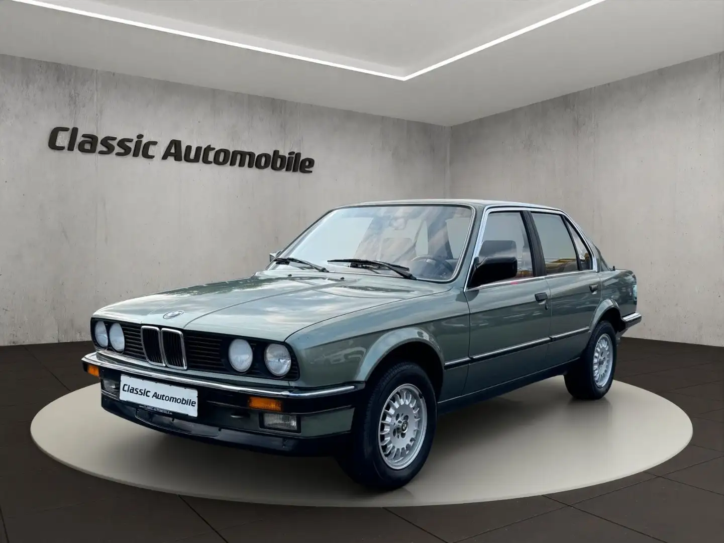 BMW 318 i Lim. E30  *1.Hand*ORIGINALZUSTAND* - 1