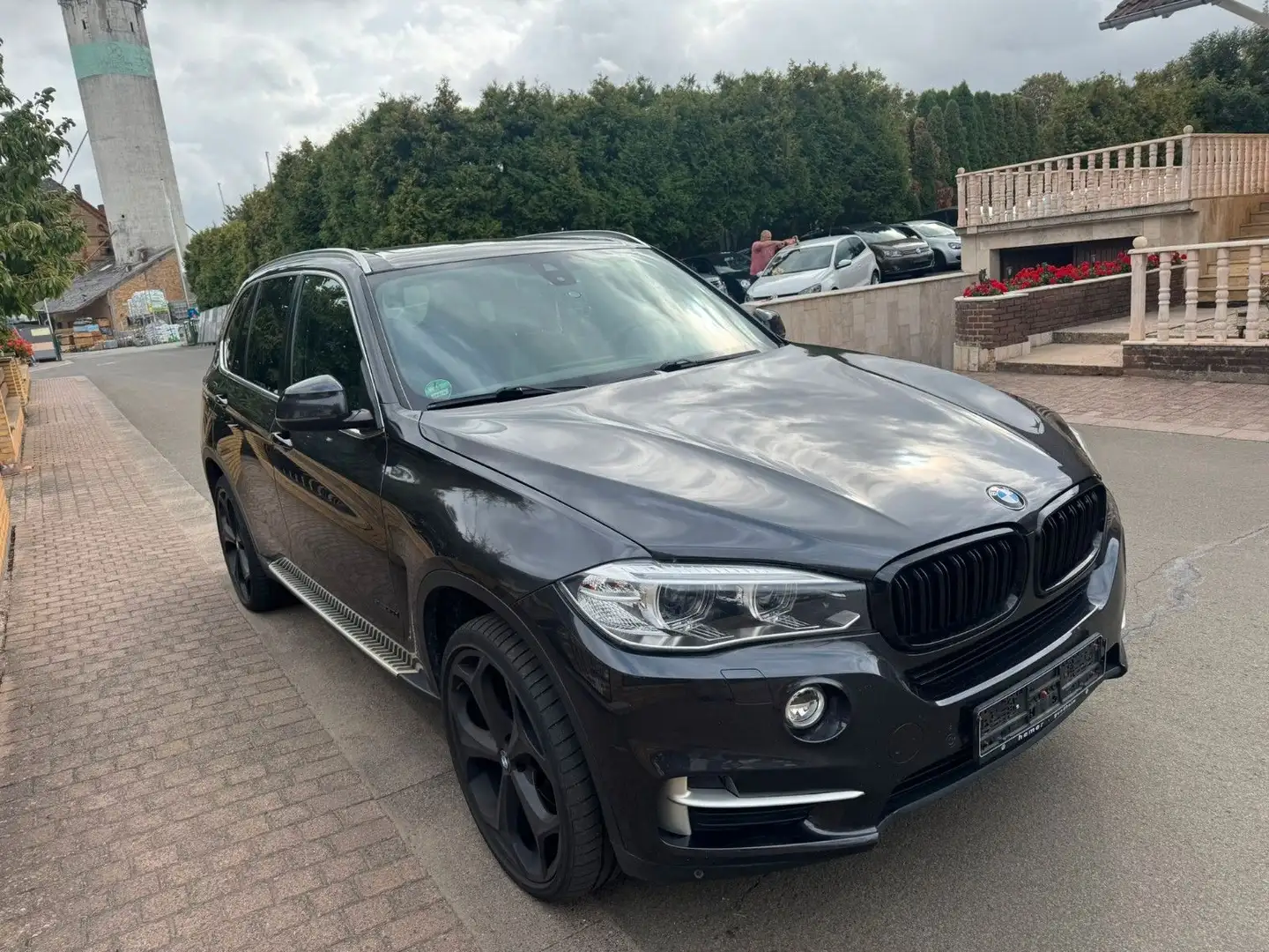 BMW X5 Baureihe X5 xDrive 30 d Schwarz - 1