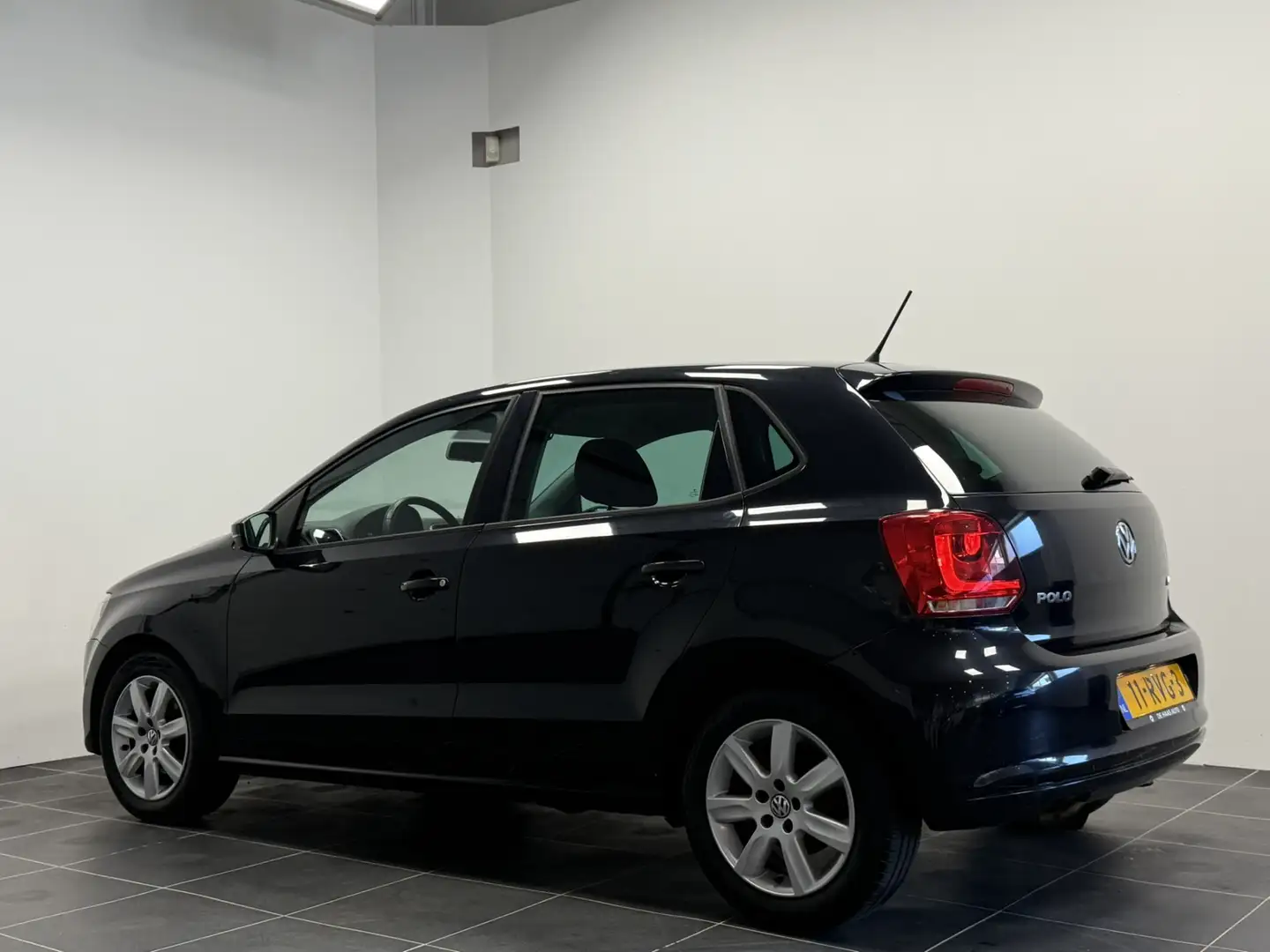 Volkswagen Polo 1.4-16V Highline/ Vol.Dealer onderhoud/1e eigenaar Noir - 2