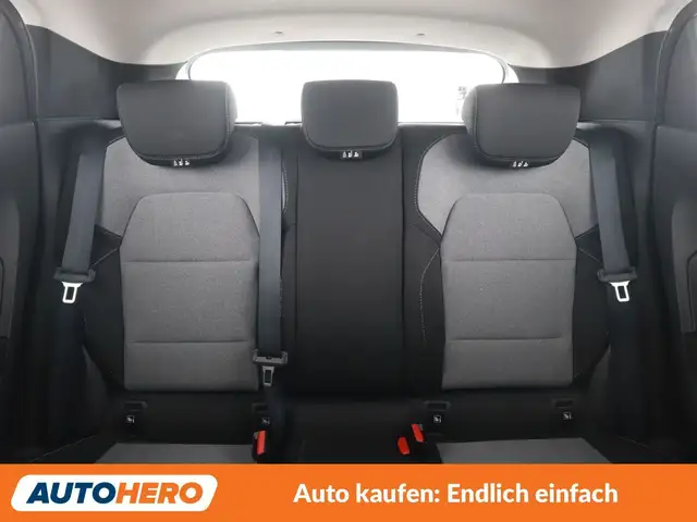 Renault Clio view 15