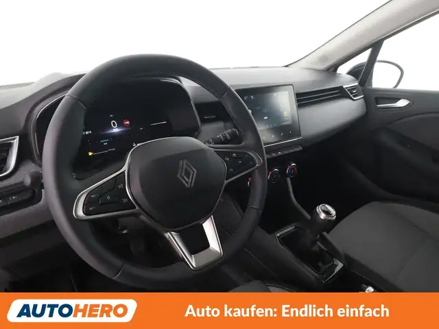 Renault Clio view 11