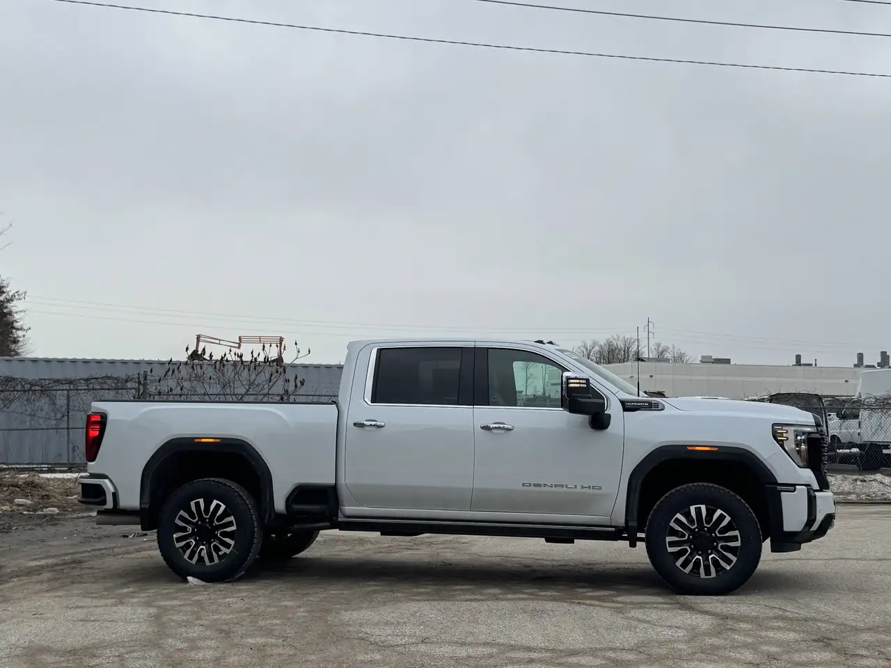 GMC Sierra 2500HD снимка GMC Sierra 2500HD