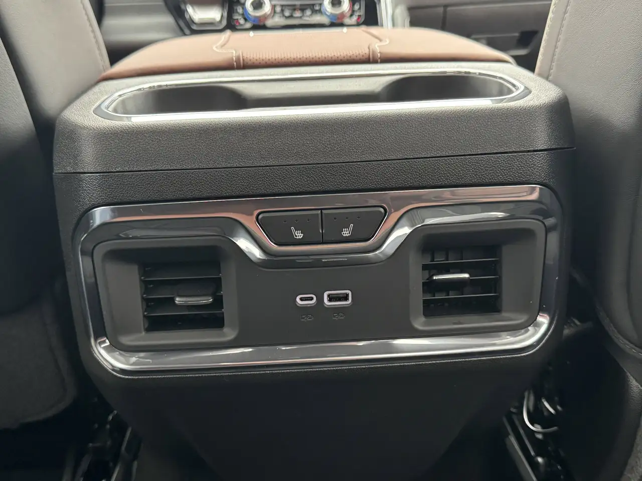 GMC Sierra 2500HD снимка GMC Sierra 2500HD