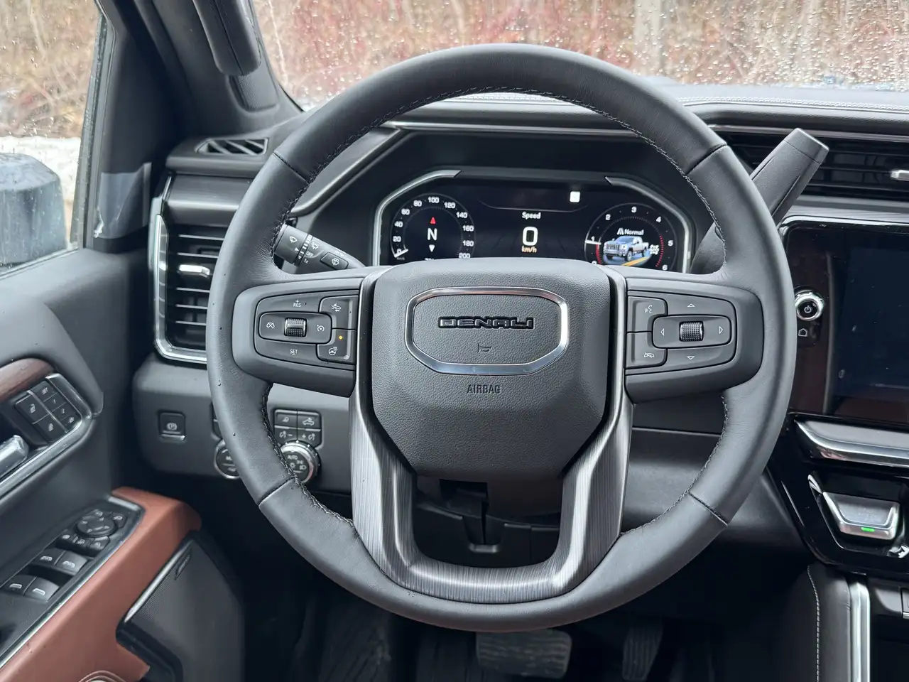 GMC Sierra 2500HD снимка GMC Sierra 2500HD