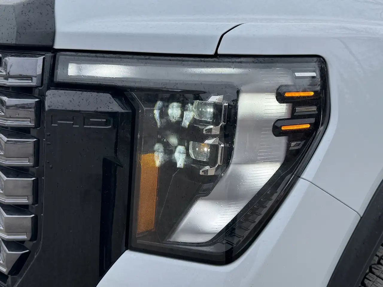 GMC Sierra 2500HD снимка GMC Sierra 2500HD