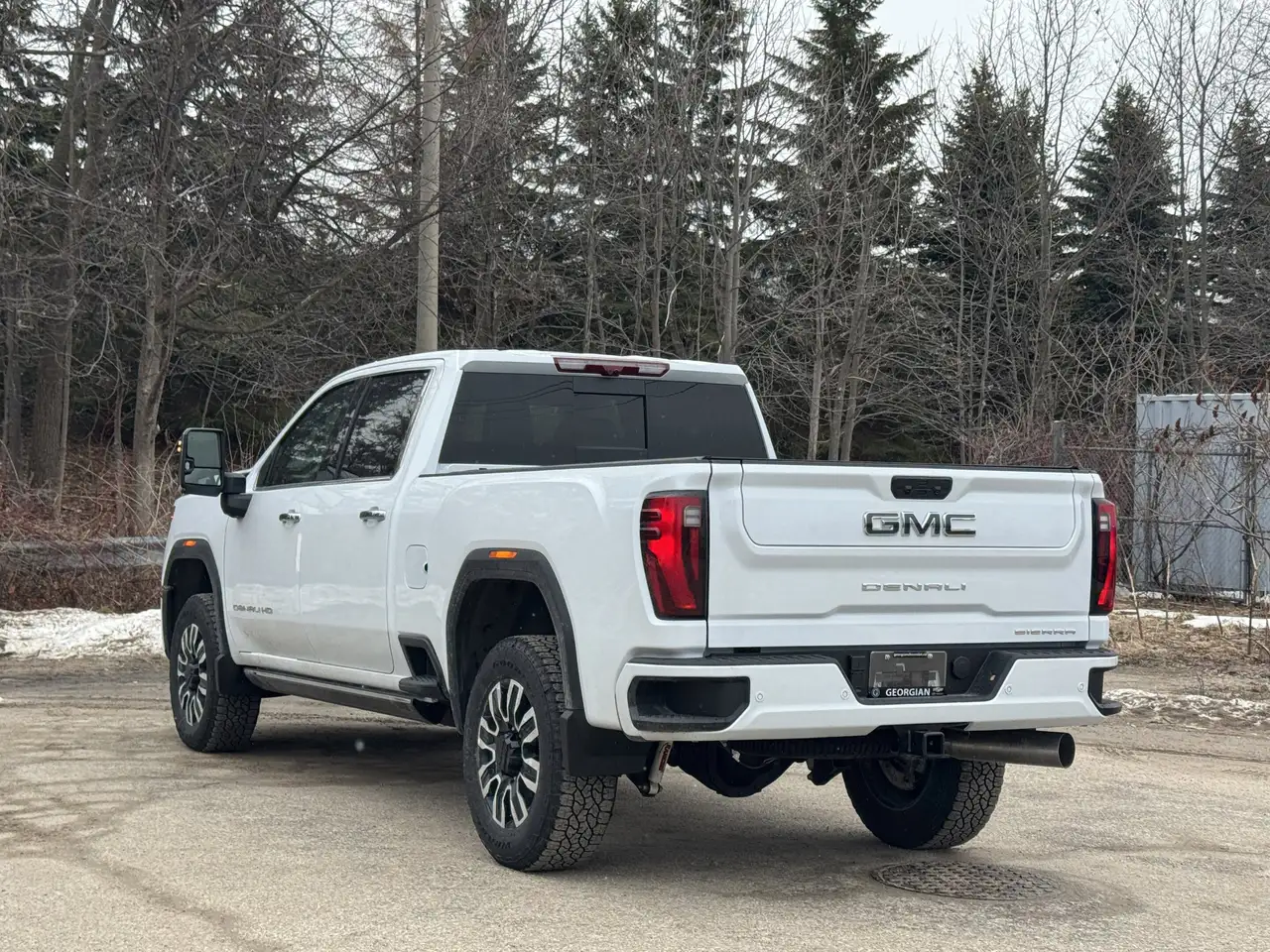 GMC Sierra 2500HD снимка GMC Sierra 2500HD