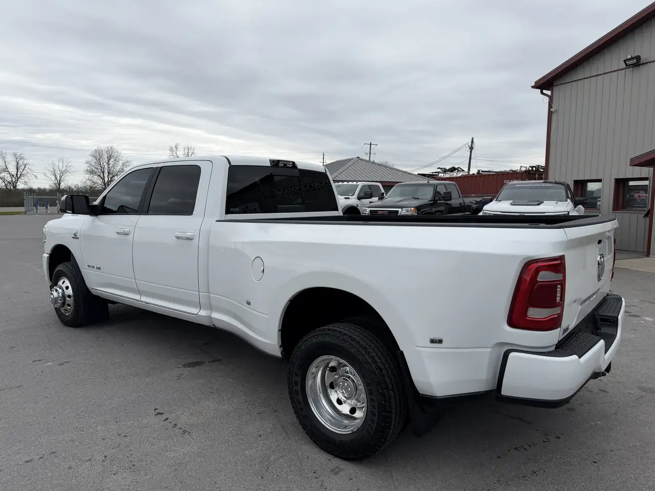RAM 3500 снимка RAM 3500