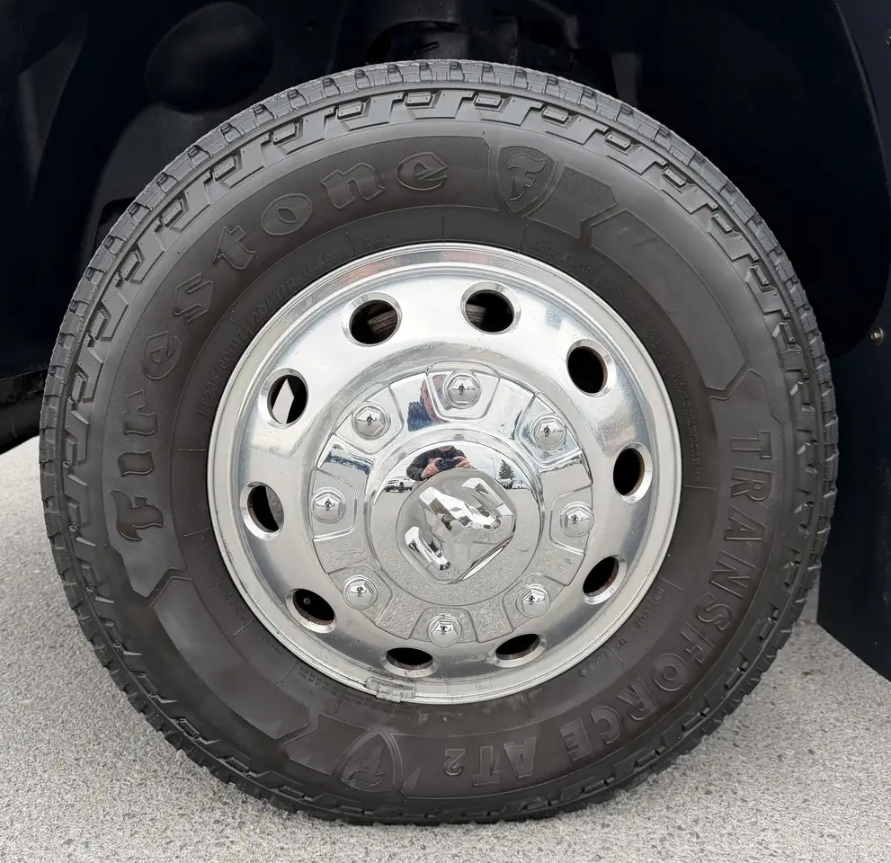 RAM 3500 снимка RAM 3500