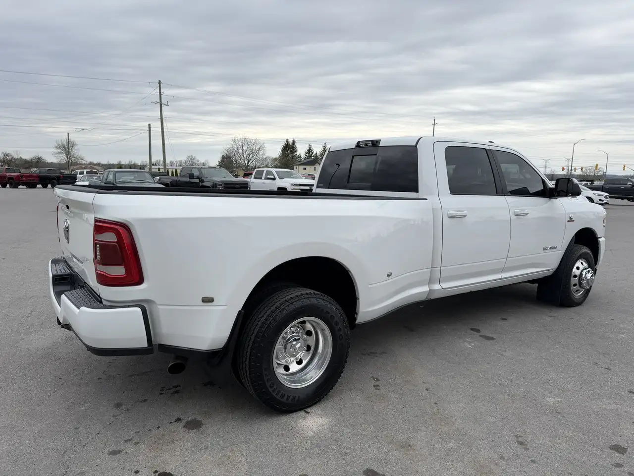 RAM 3500 снимка RAM 3500