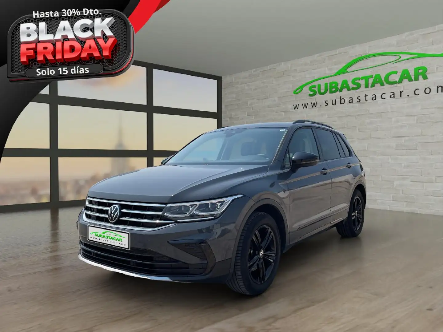 Volkswagen Tiguan 1.5 TSI Urban Sport 110kW Gris - 1